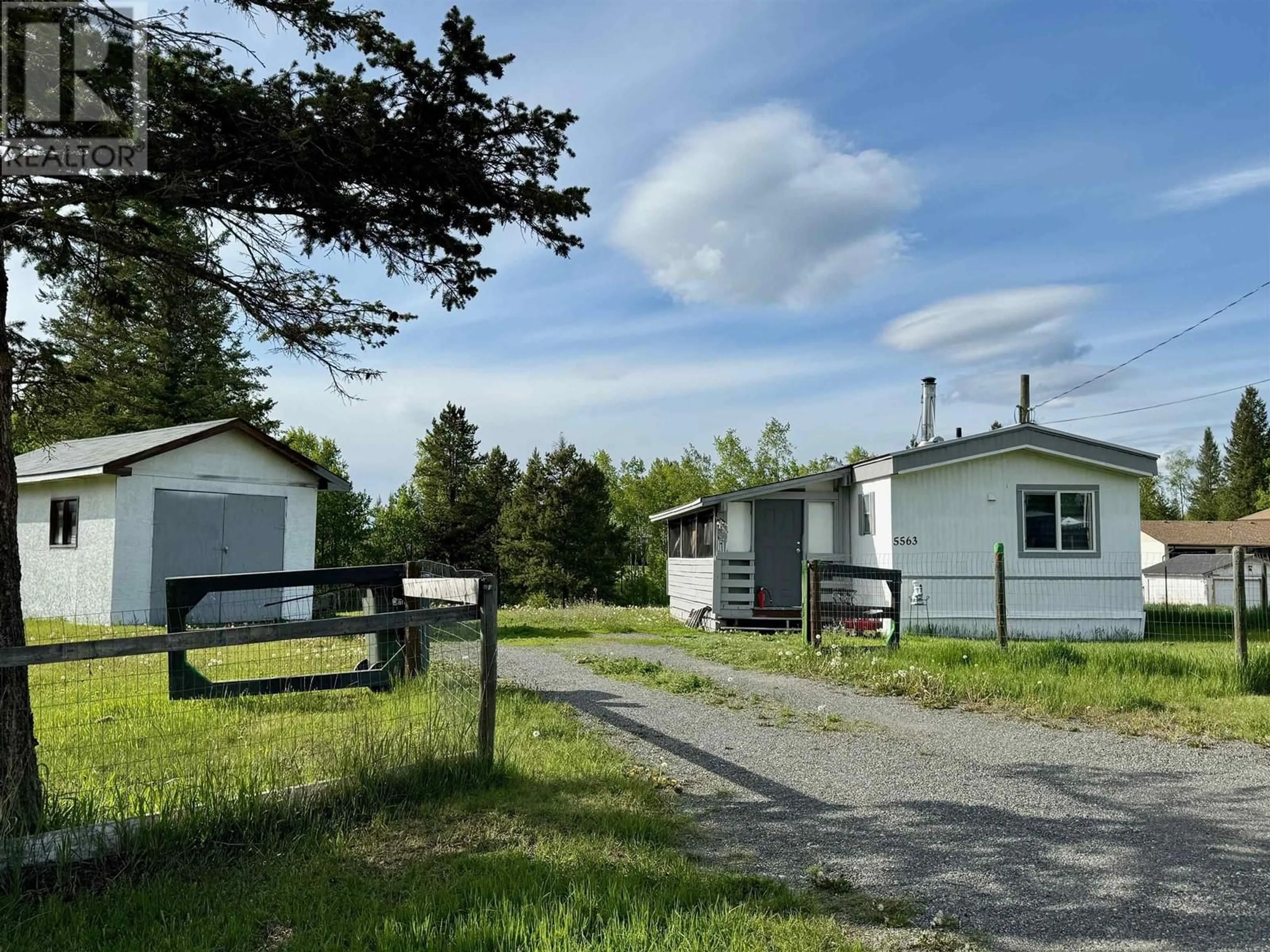 Shed for 5563 103 MILE LAKE ROAD, 103 Mile House British Columbia V0K2E1