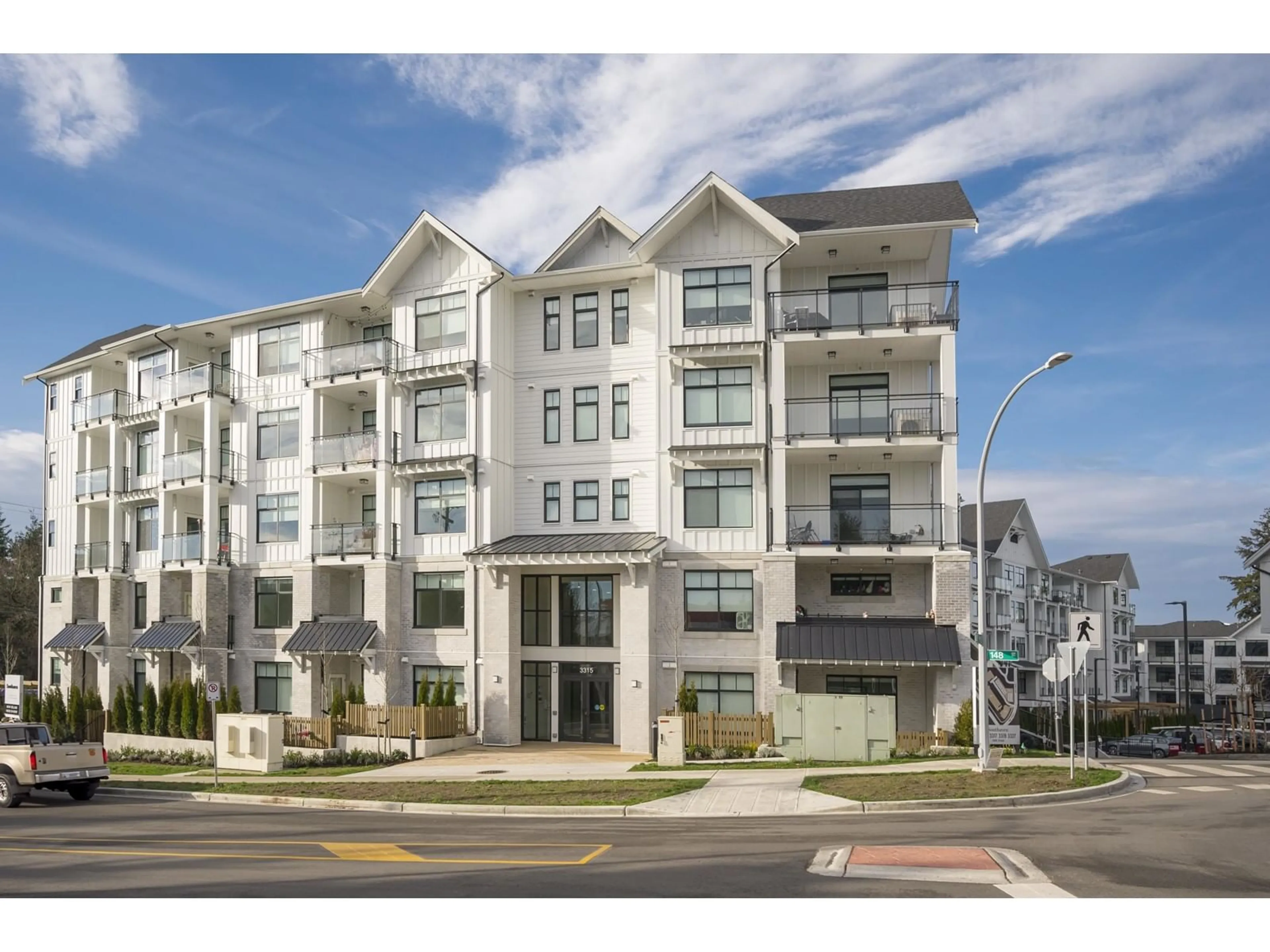 Unknown for 202 3315 148 STREET, Surrey British Columbia V4P0H5