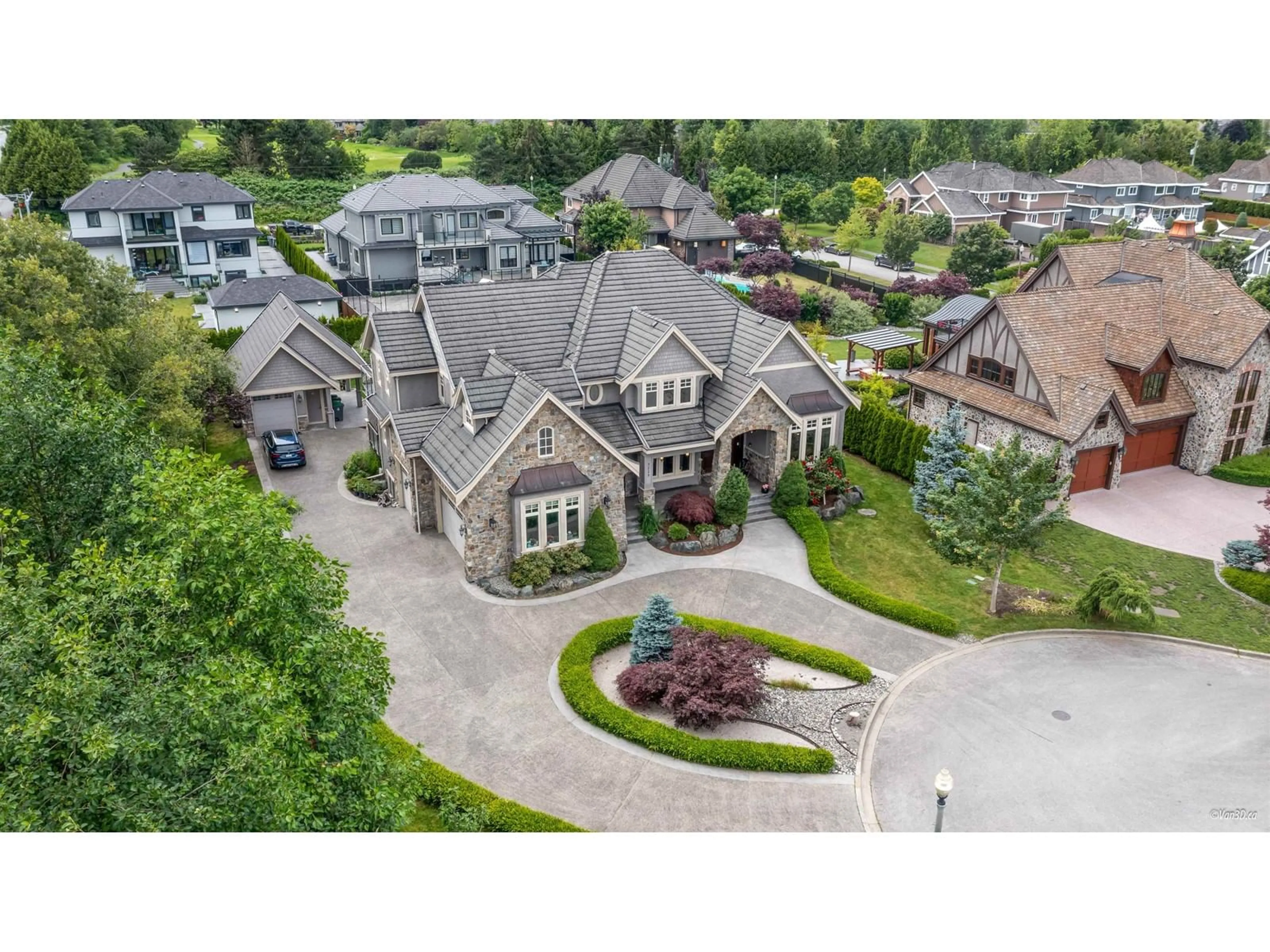 A pic from outside/outdoor area/front of a property/back of a property/a pic from drone, street for 3225 164A, Surrey British Columbia V3Z0G5