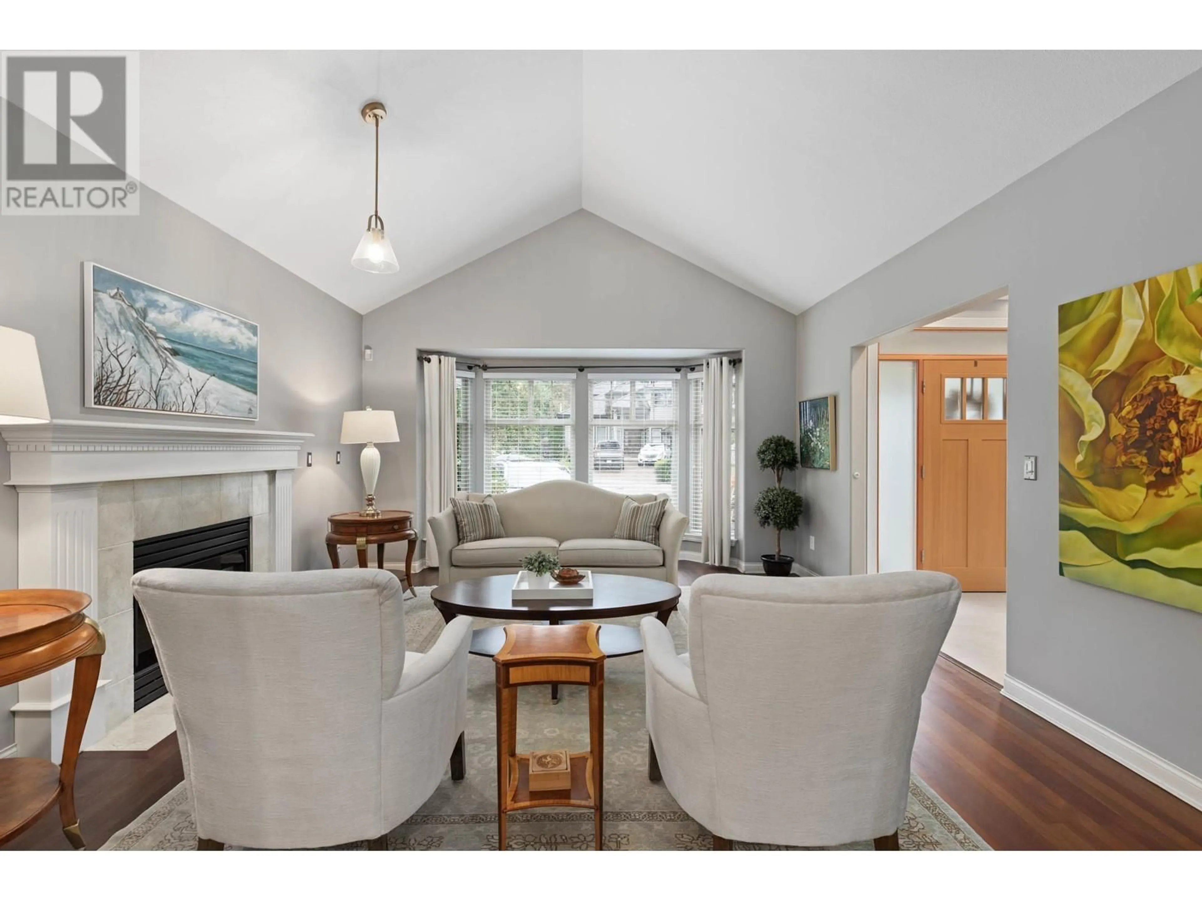 Living room with furniture, wood/laminate floor for 1279 ELDON ROAD, North Vancouver British Columbia V7R1T5