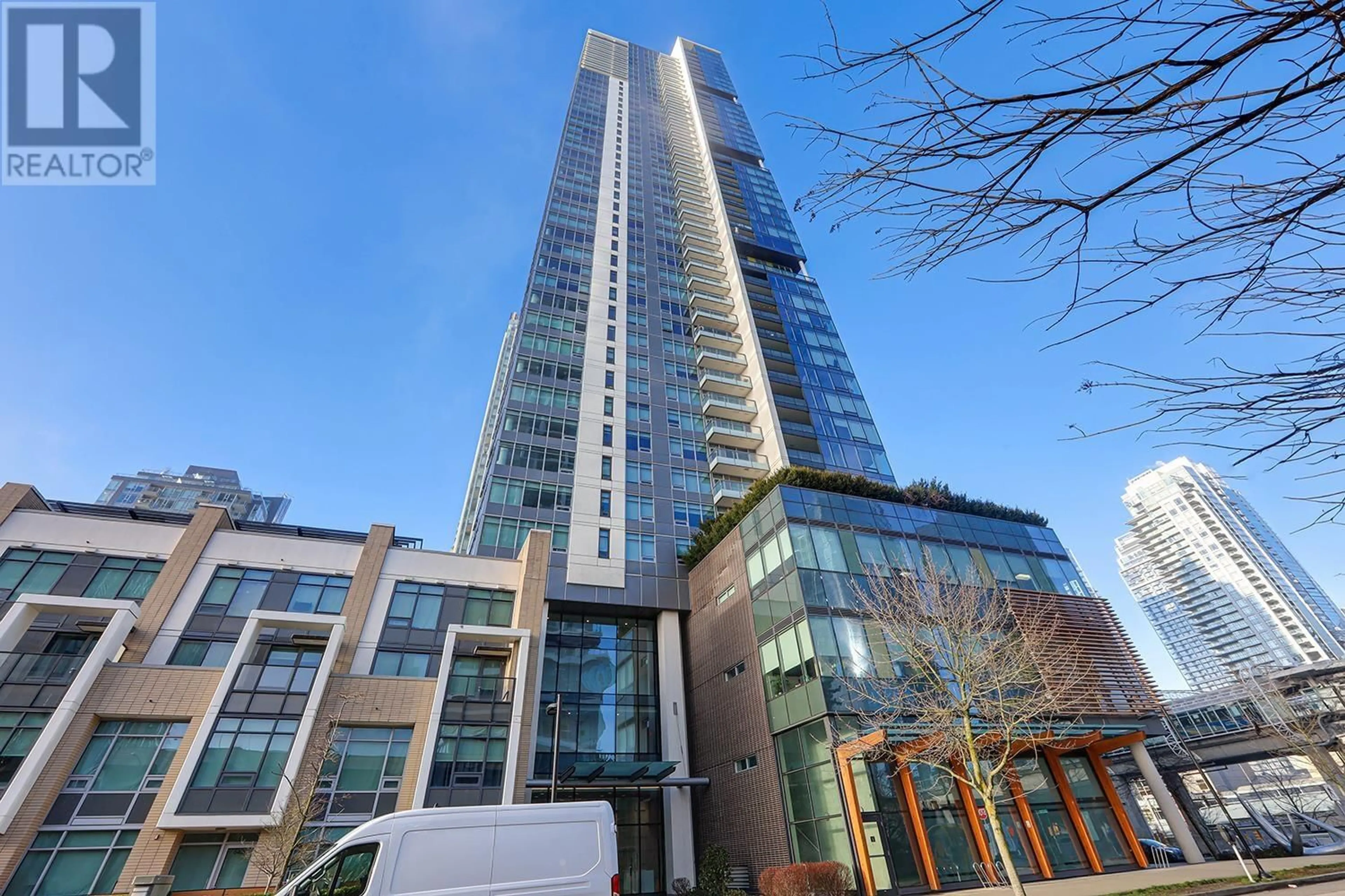 Indoor foyer for 2703 - 6461 TELFORD AVENUE, Burnaby British Columbia V5H0B7