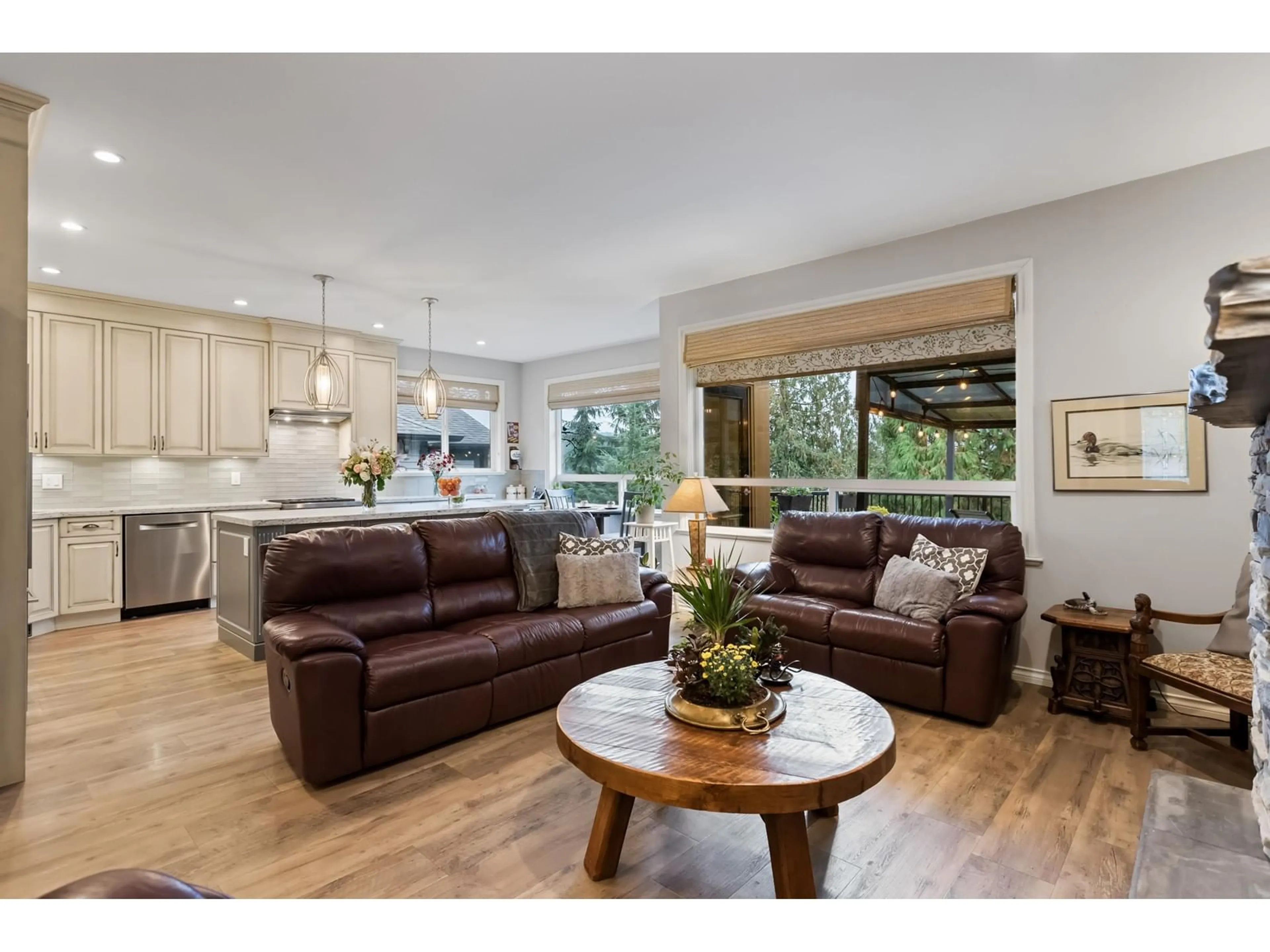 Living room with furniture, wood/laminate floor for 7 11540 GLACIER DRIVE, Mission British Columbia V4S1C9