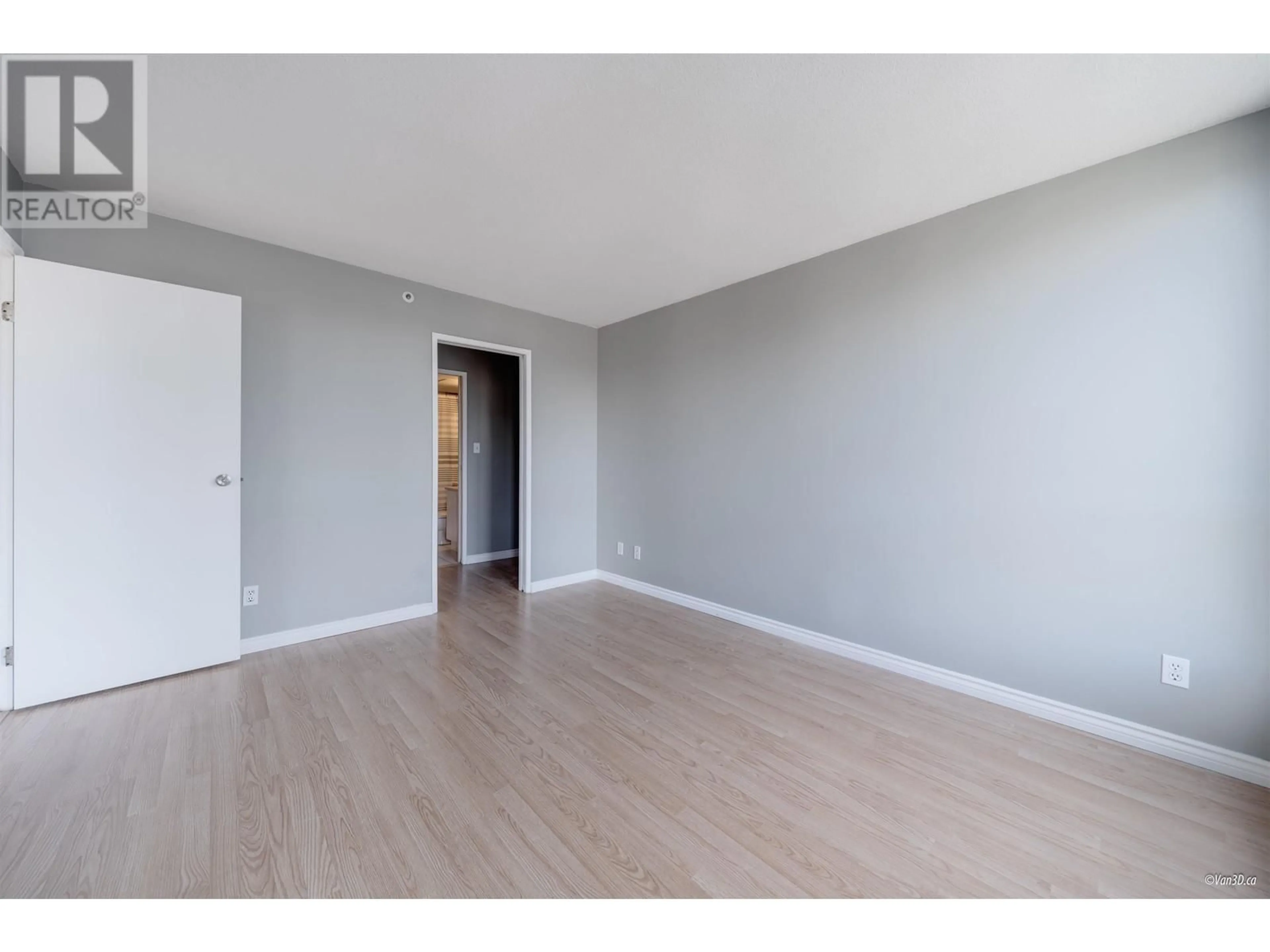 A pic of a room for 1201 55 TENTH STREET, New Westminster British Columbia V3M6R5