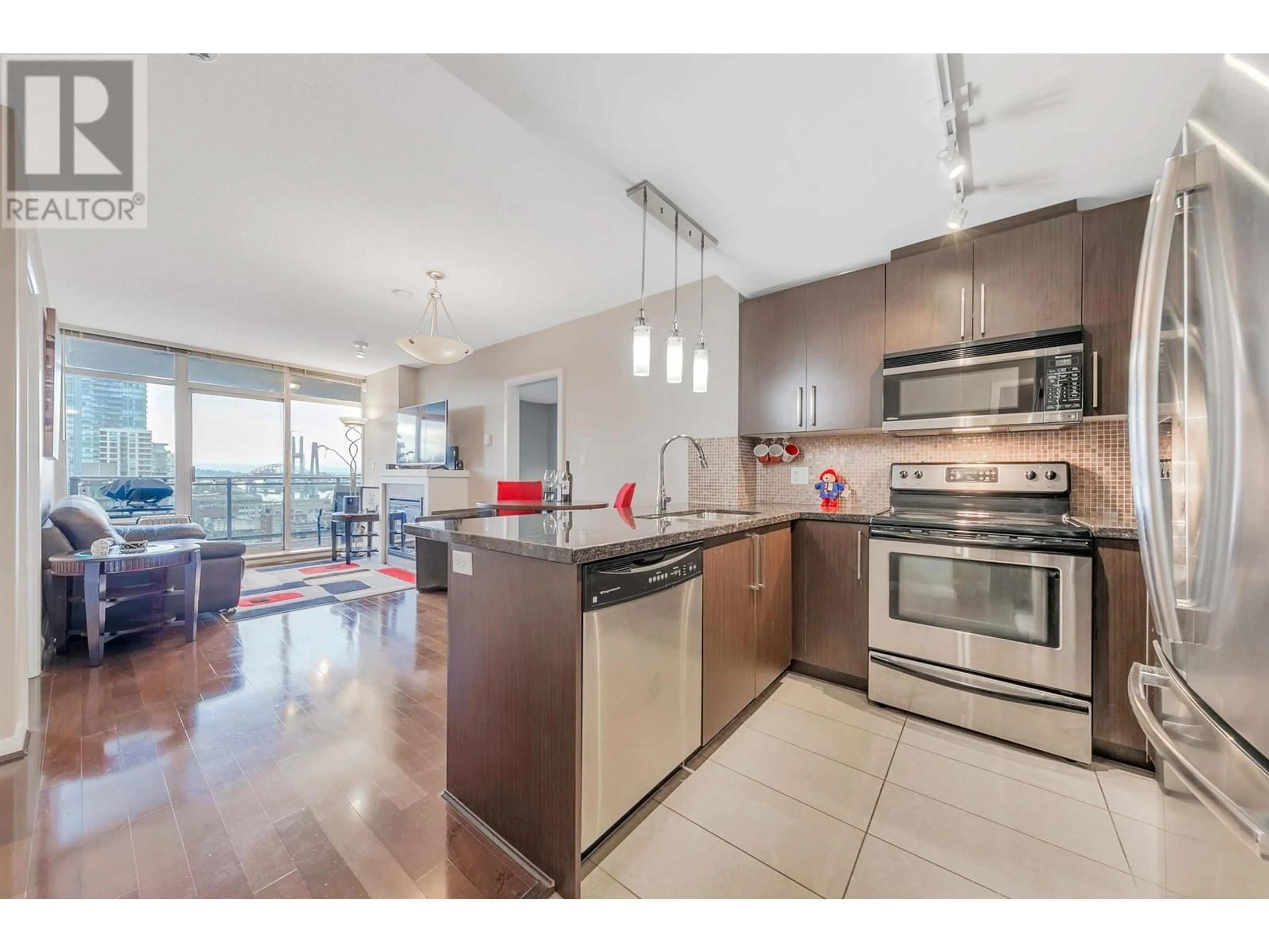 Open concept kitchen, unknown for 2105 888 CARNARVON STREET, New Westminster British Columbia V3M0C6