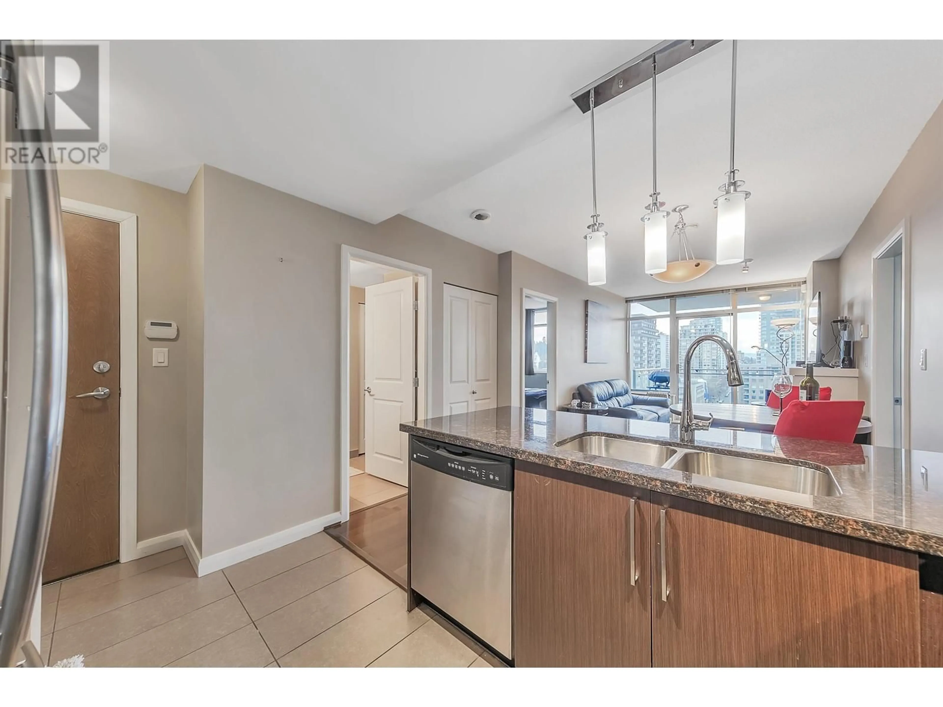 Open concept kitchen, unknown for 2105 888 CARNARVON STREET, New Westminster British Columbia V3M0C6