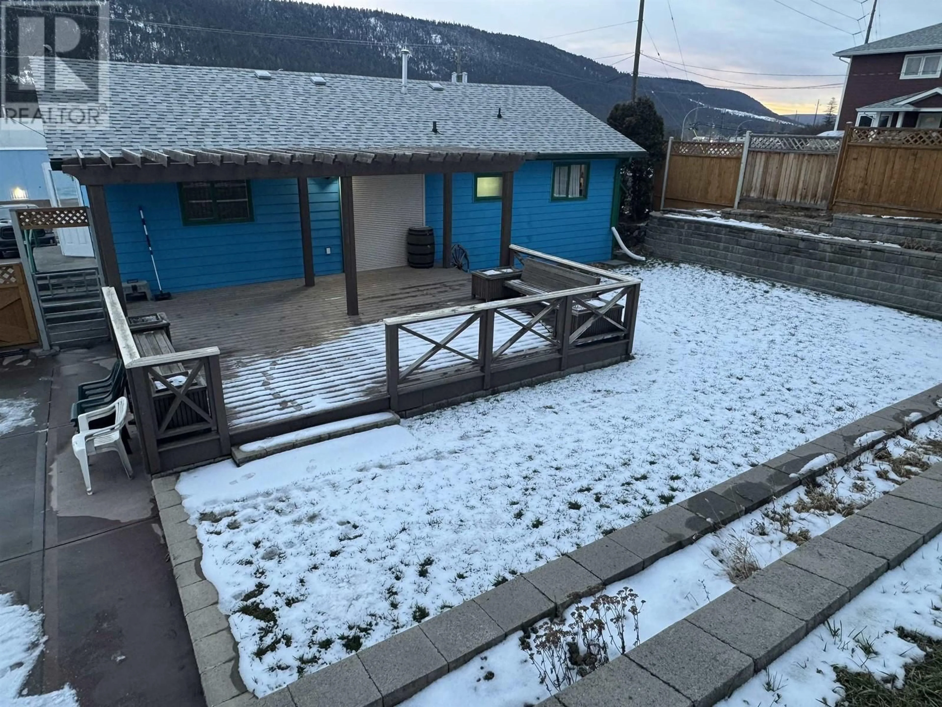 A pic from outside/outdoor area/front of a property/back of a property/a pic from drone, mountain view for 1184 N MACKENZIE AVENUE, Williams Lake British Columbia V2G1P1