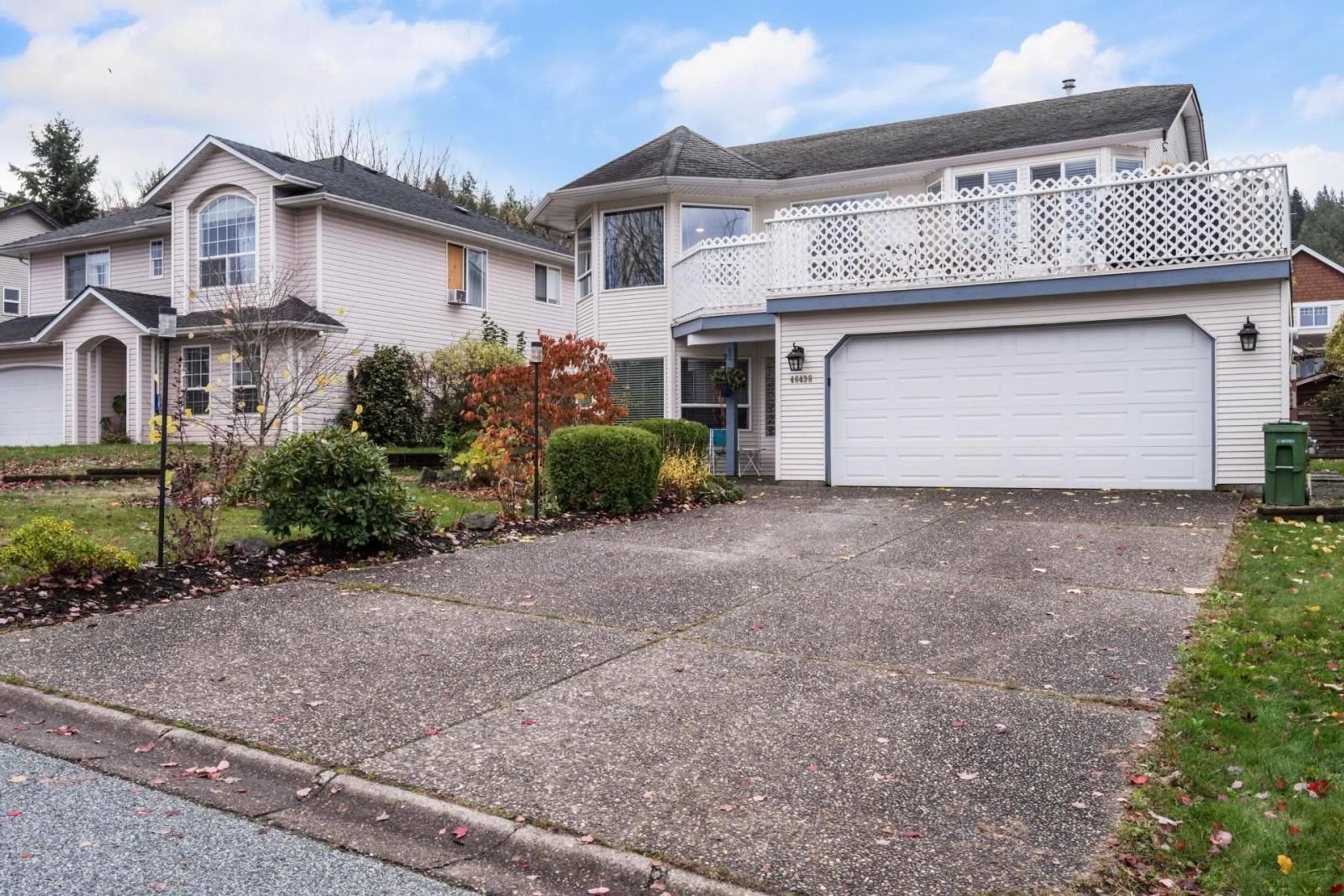 A pic from outside/outdoor area/front of a property/back of a property/a pic from drone, street for 46438 FERGUSON PLACE|Promontory, Chilliwack British Columbia V2R5L6