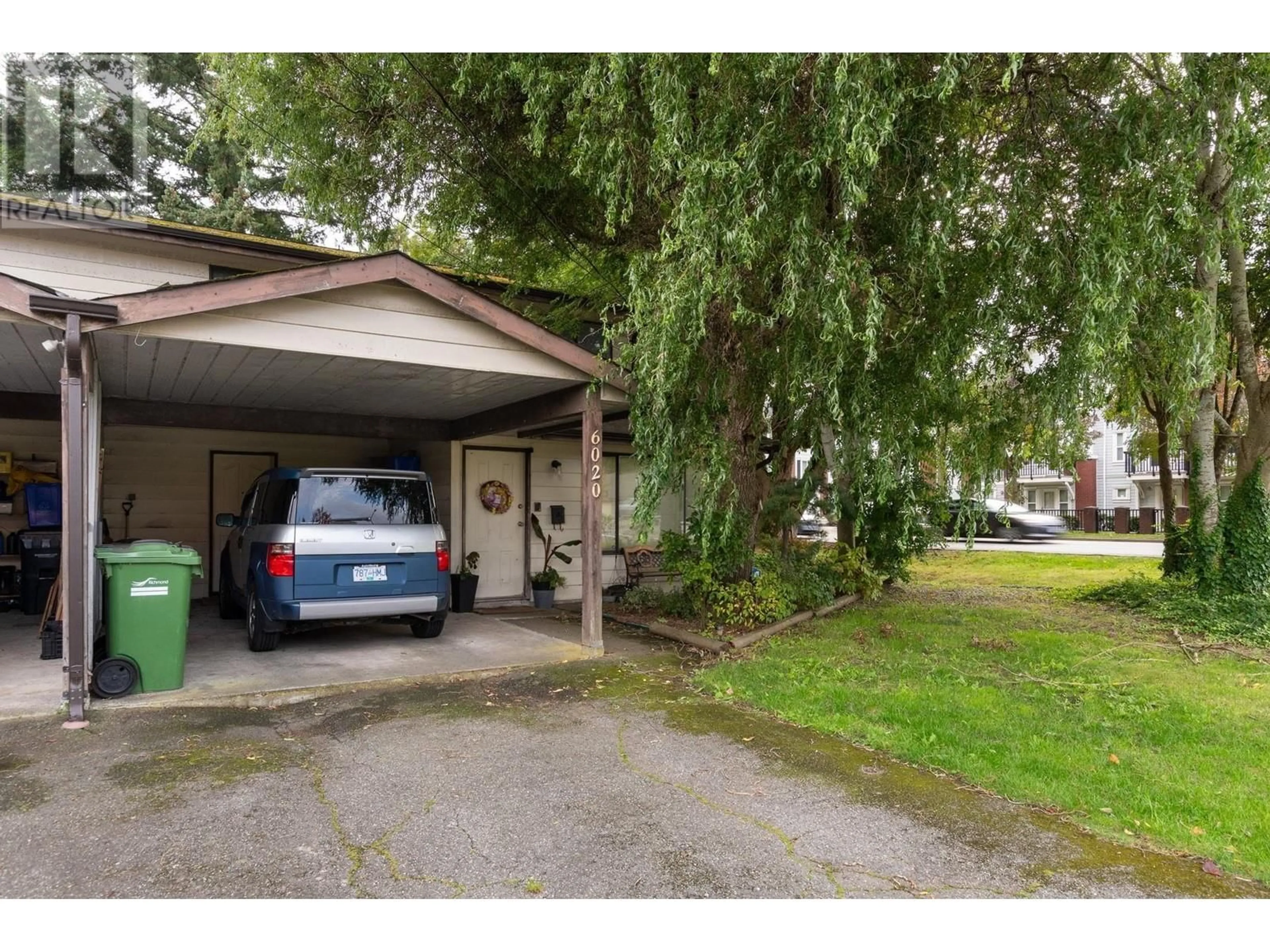 Unknown for 6020 COMSTOCK ROAD, Richmond British Columbia V7C2X4