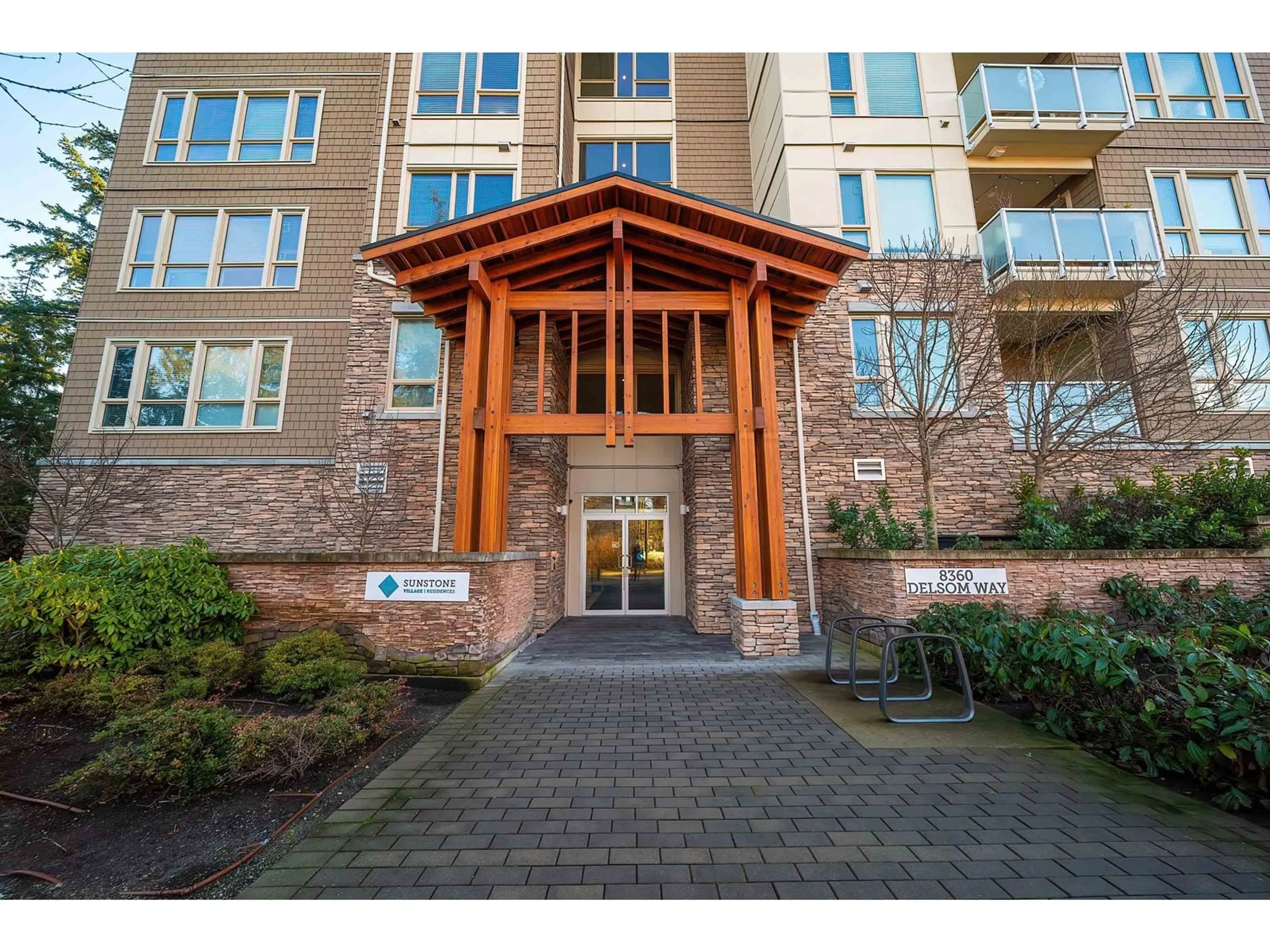 Indoor foyer for 113 - 8360 DELSOM, Delta British Columbia V4C0E6