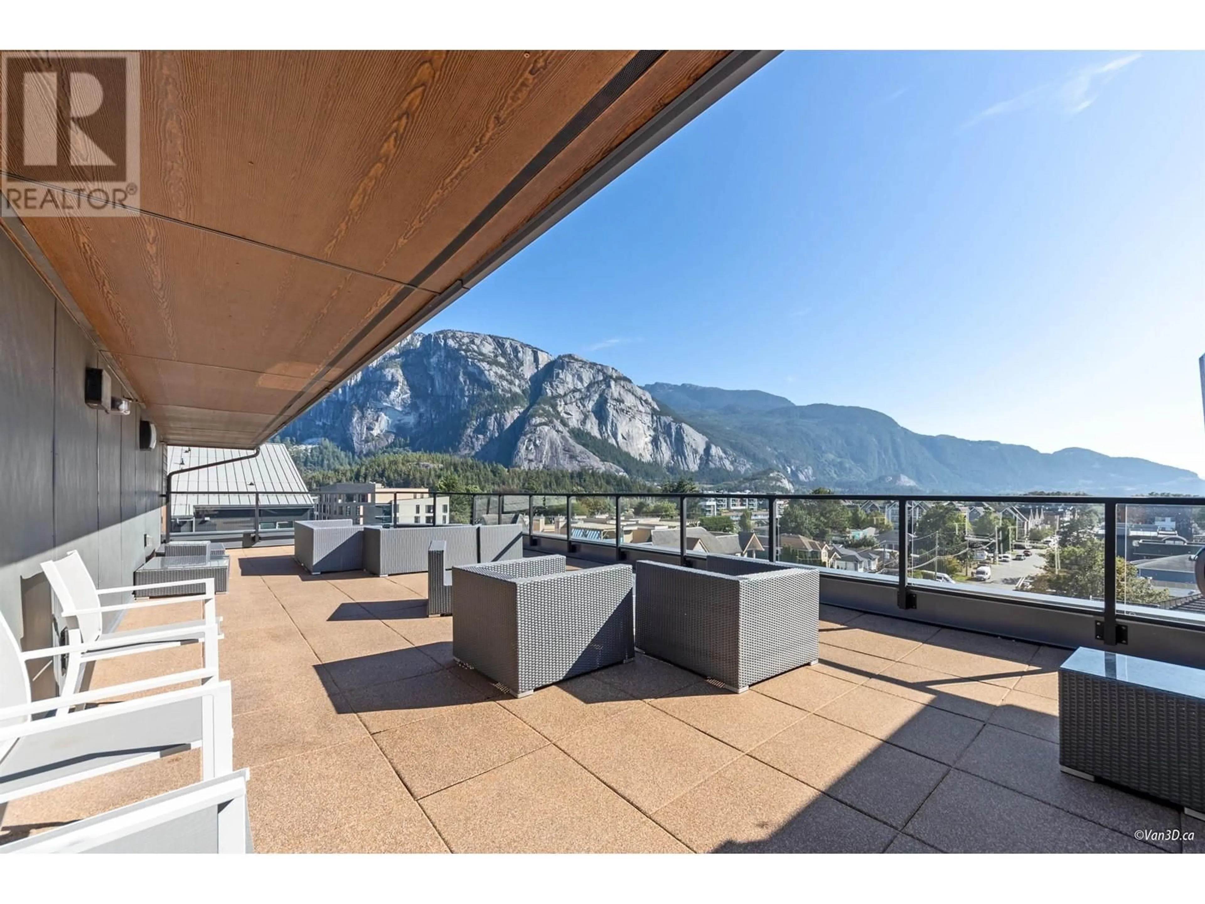 Balcony in the apartment, mountain view for 602 38013 THIRD AVENUE, Squamish British Columbia V8B0Z8