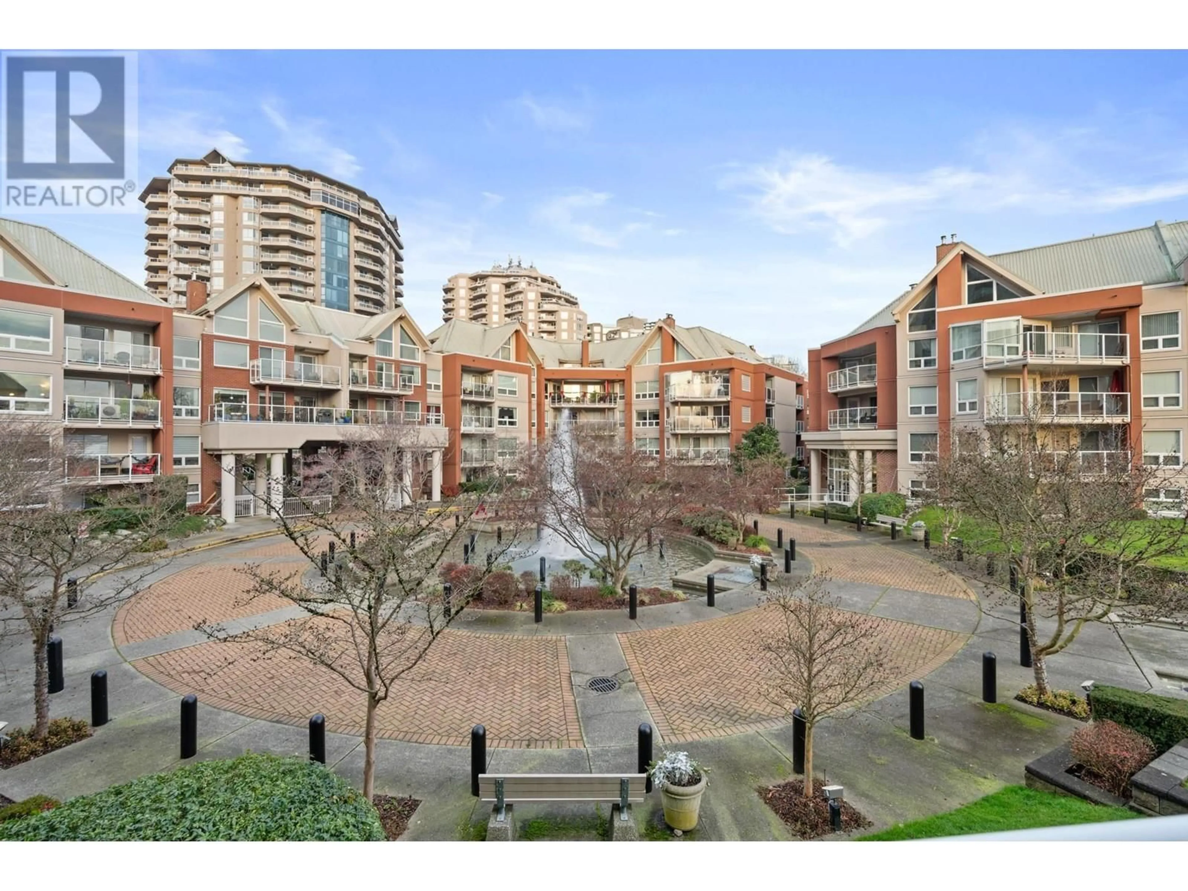 A pic from outside/outdoor area/front of a property/back of a property/a pic from drone, city buildings view from balcony for 209 1230 QUAYSIDE DRIVE, New Westminster British Columbia V3M6H1