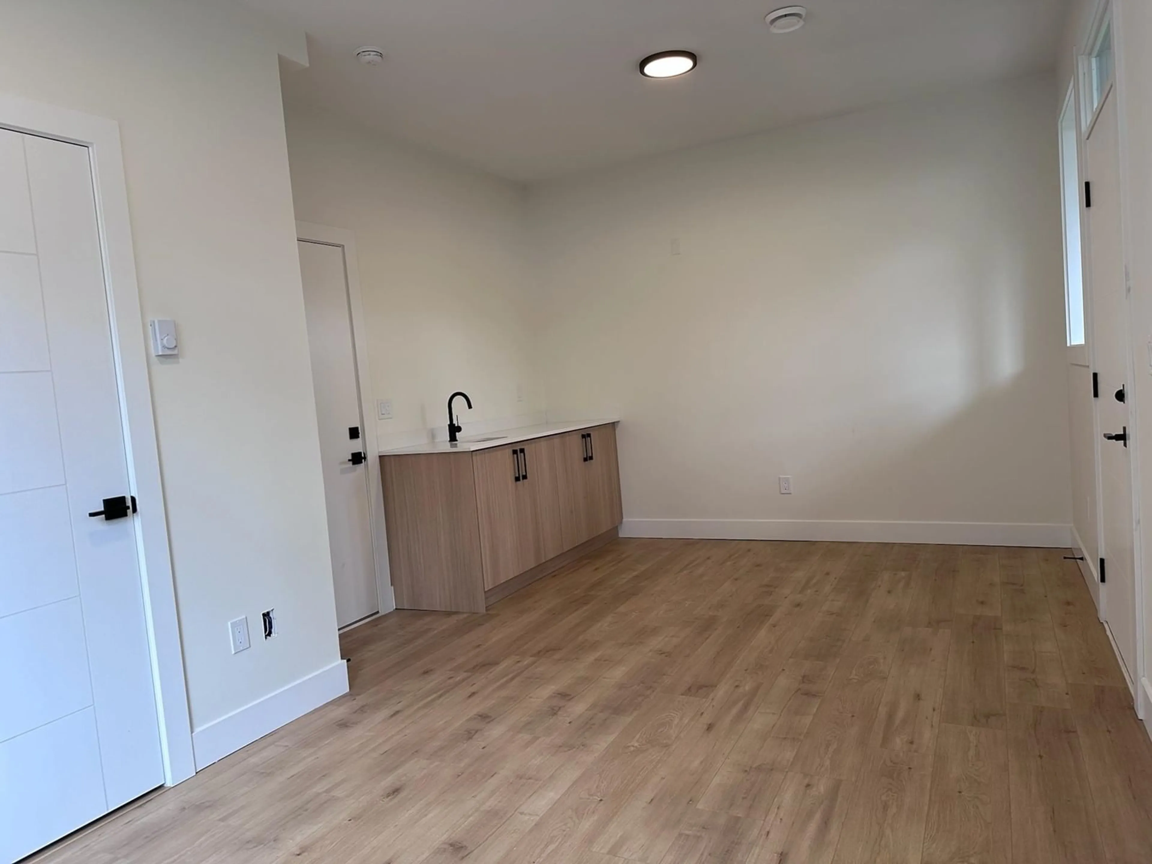 A pic of a room for 4 - 455 COQUIHALLA STREET, Hope British Columbia V0X1L0