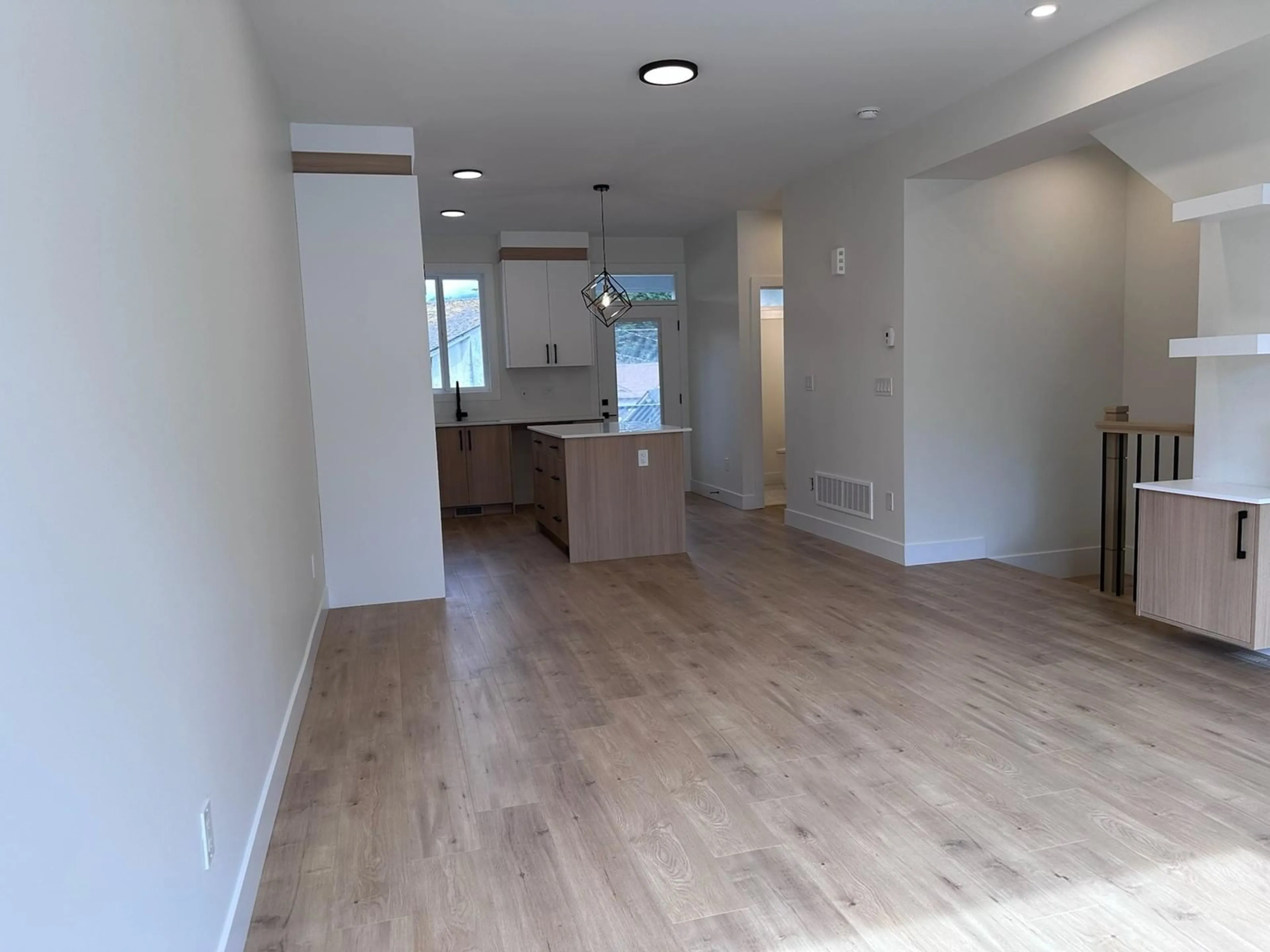 A pic of a room for 6 - 455 COQUIHALLA STREET, Hope British Columbia V0X1L0