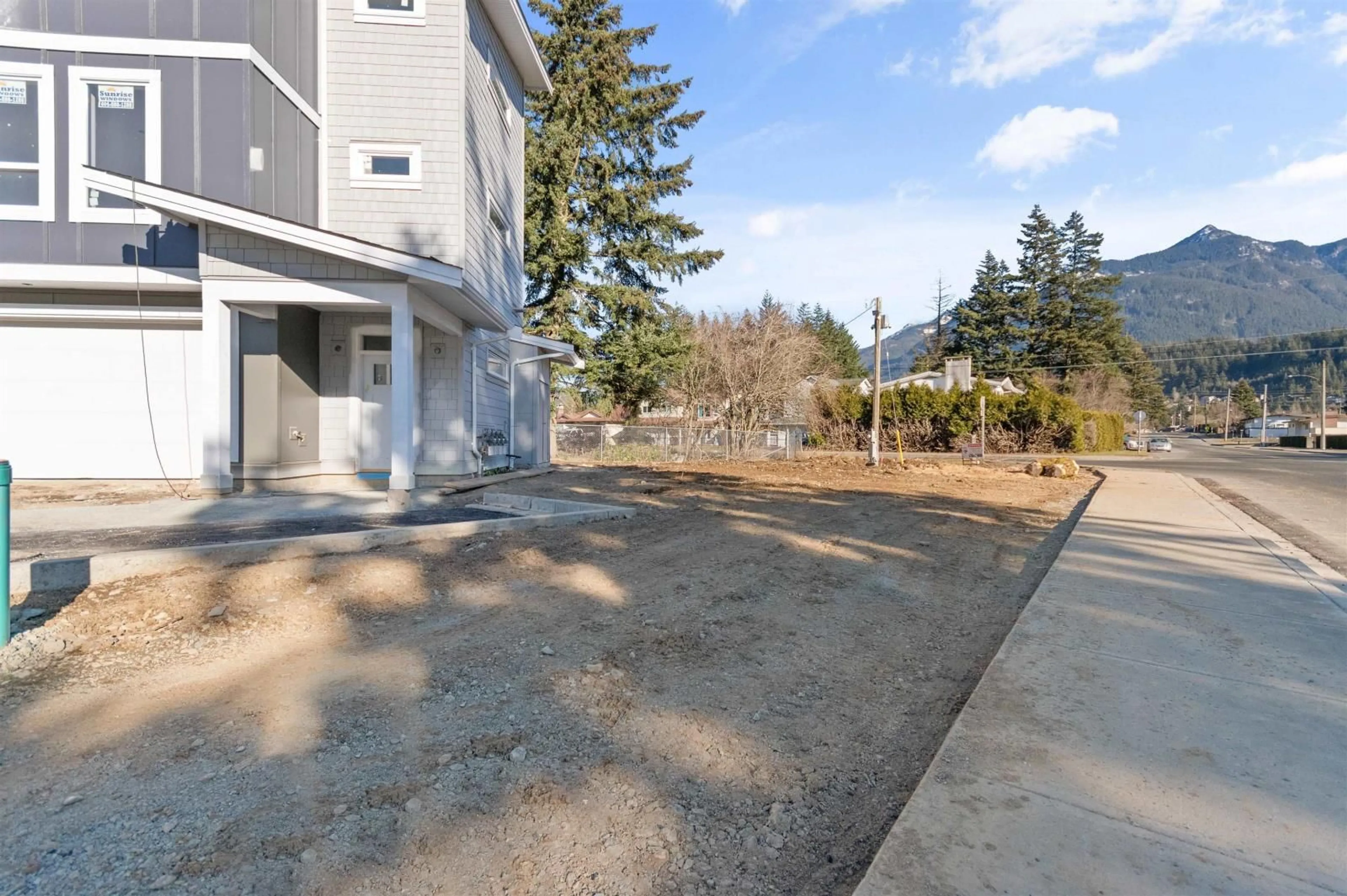 Patio, unknown for 8 455 COQUIHALLA STREET|Hope, Hope British Columbia V0X1L0