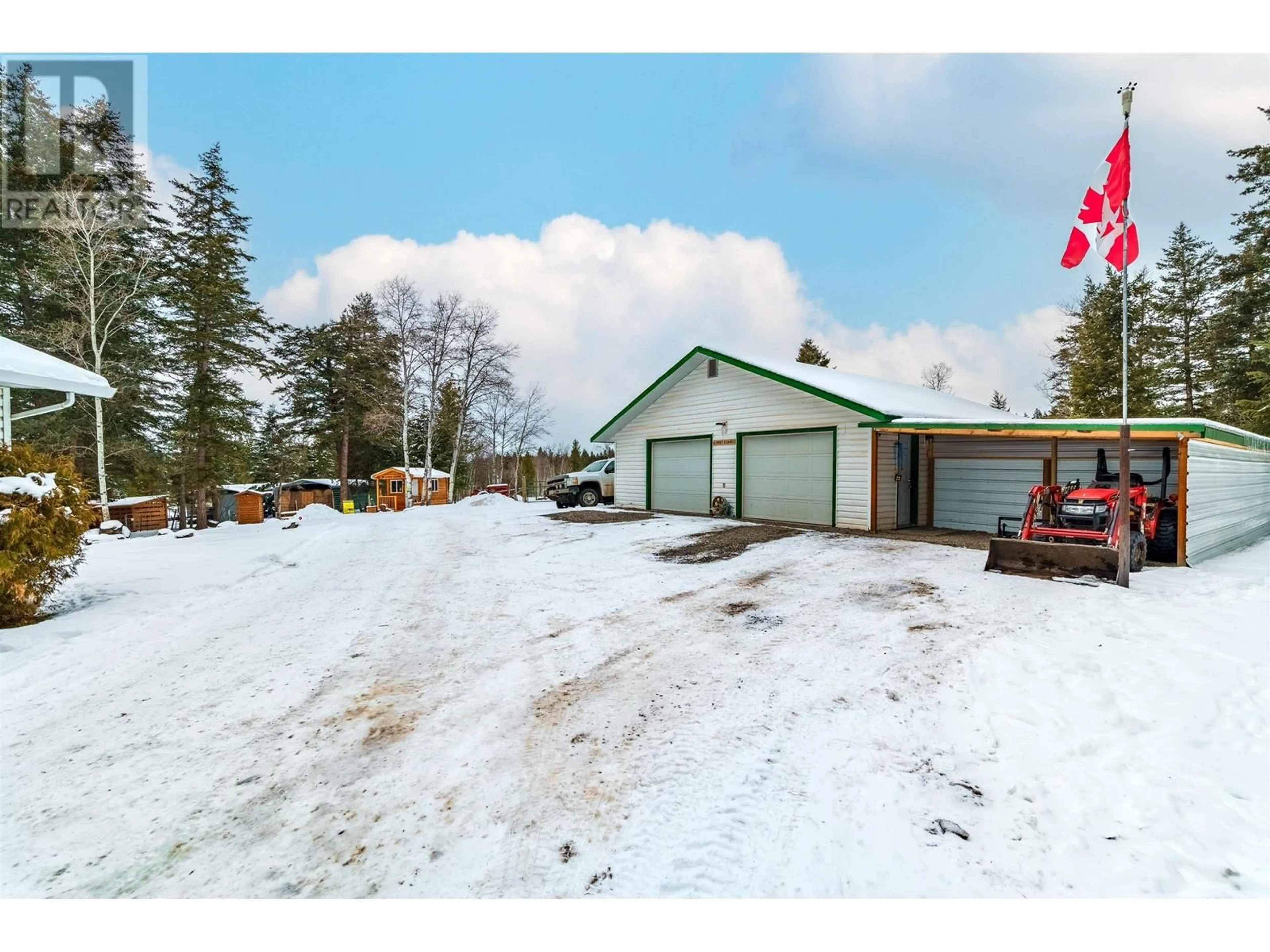 A pic from outside/outdoor area/front of a property/back of a property/a pic from drone, unknown for 4457 FIRCREST ROAD, Lac La Hache British Columbia V0K1T1