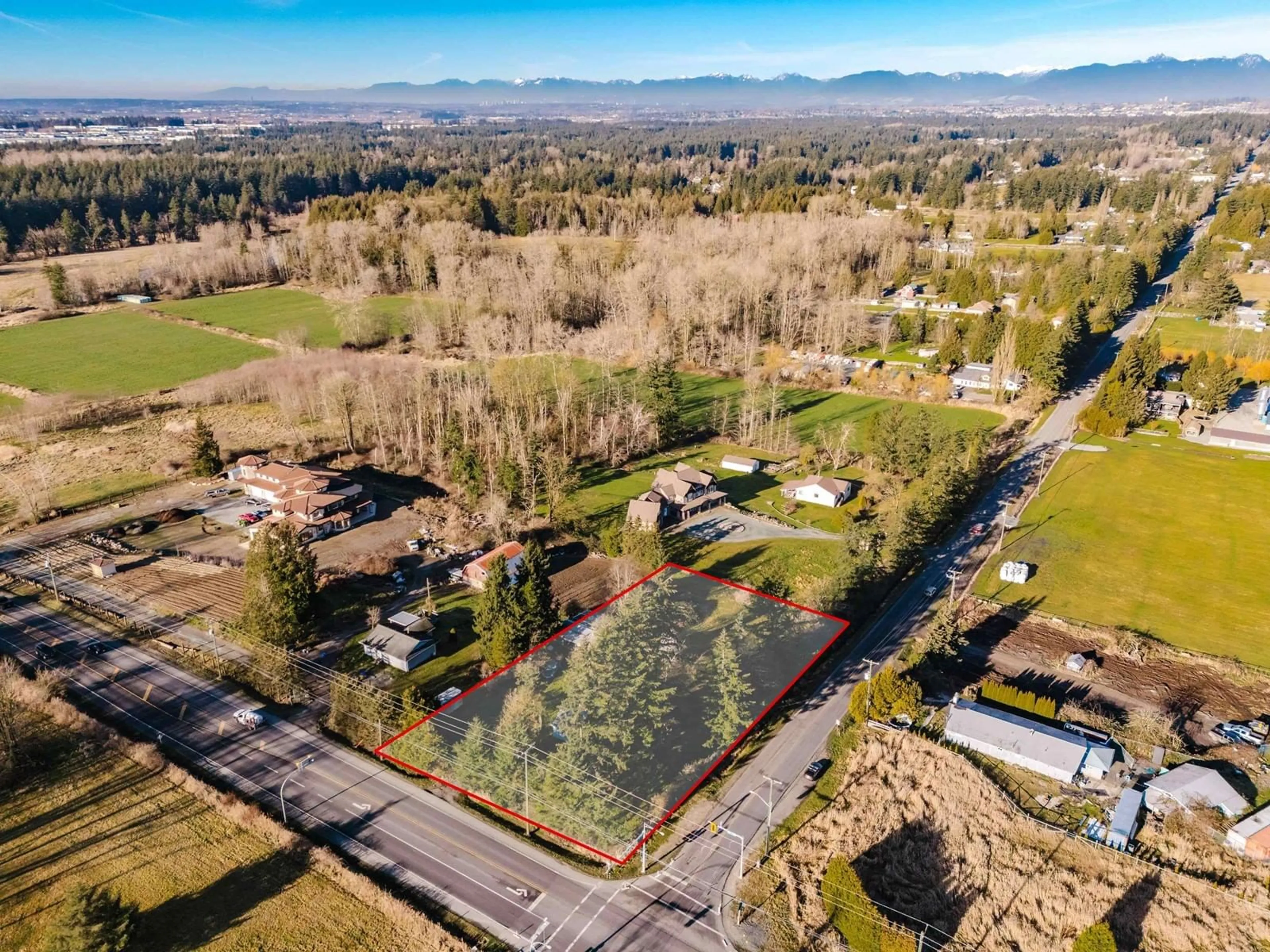 A pic from outside/outdoor area/front of a property/back of a property/a pic from drone, mountain view for 1613 208 STREET, Langley British Columbia V2Z2A7