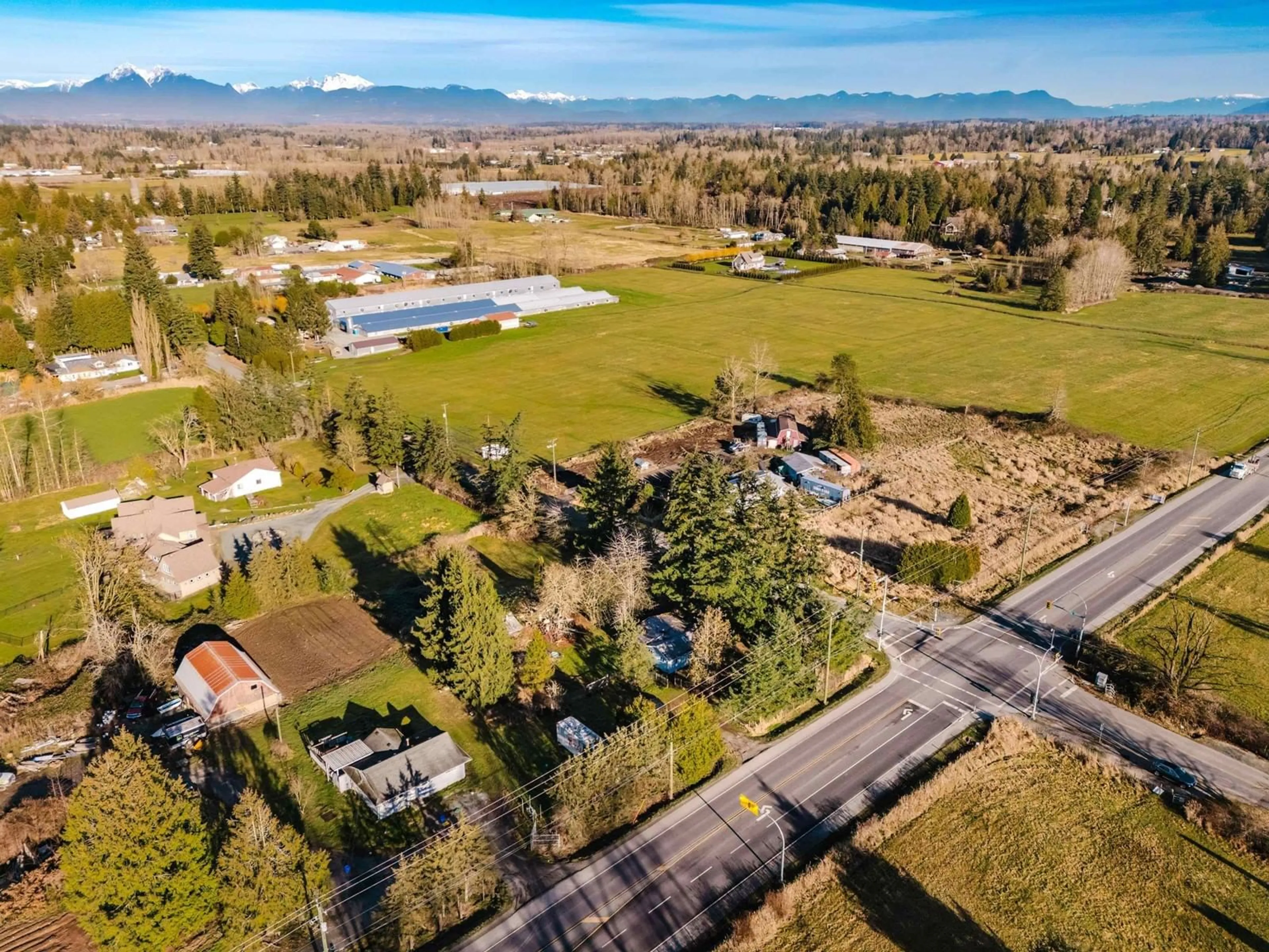 A pic from outside/outdoor area/front of a property/back of a property/a pic from drone, mountain view for 1613 208 STREET, Langley British Columbia V2Z2A7