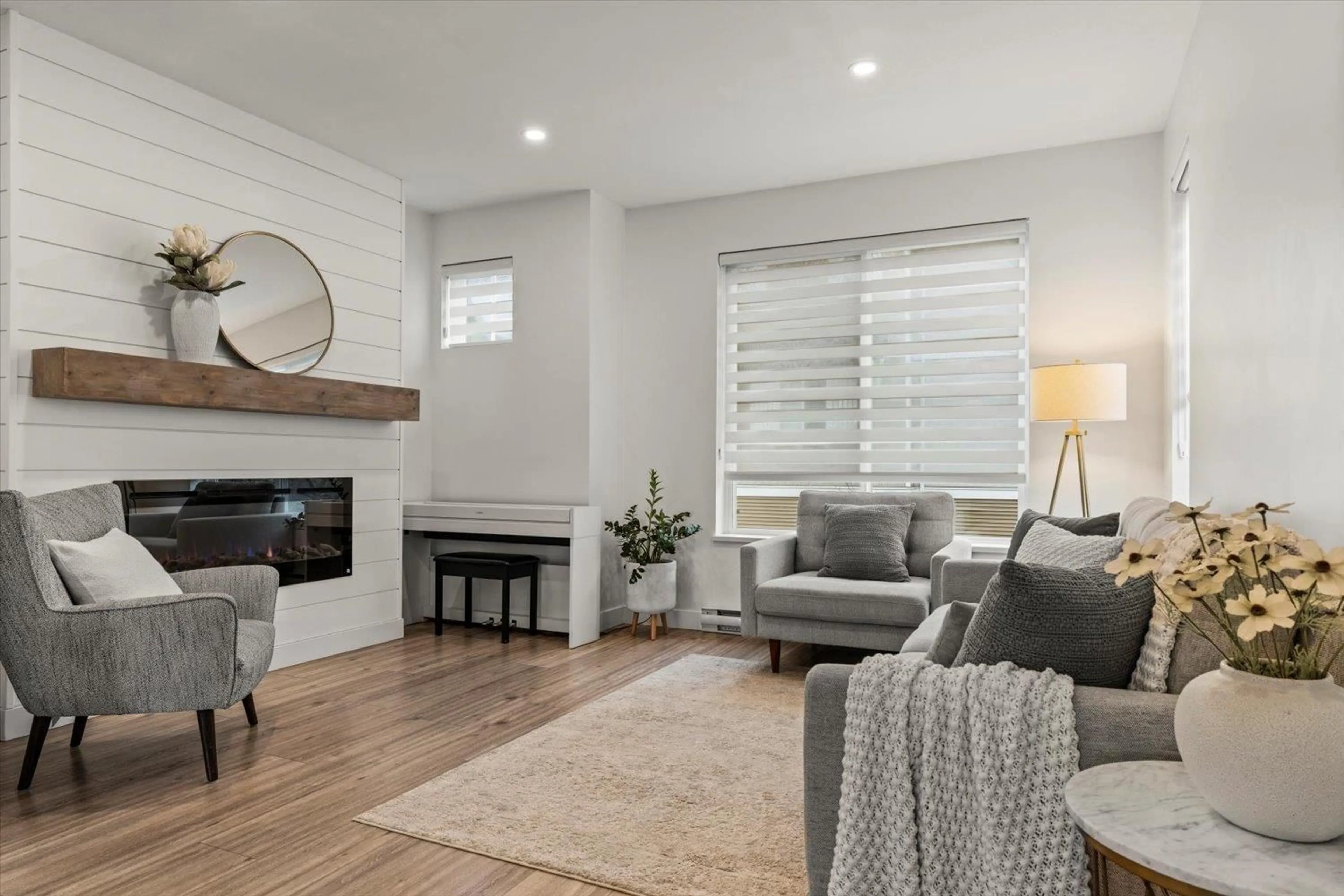 Living room with furniture, unknown for 64 31032 WESTRIDGE PLACE, Abbotsford British Columbia V2T0C8