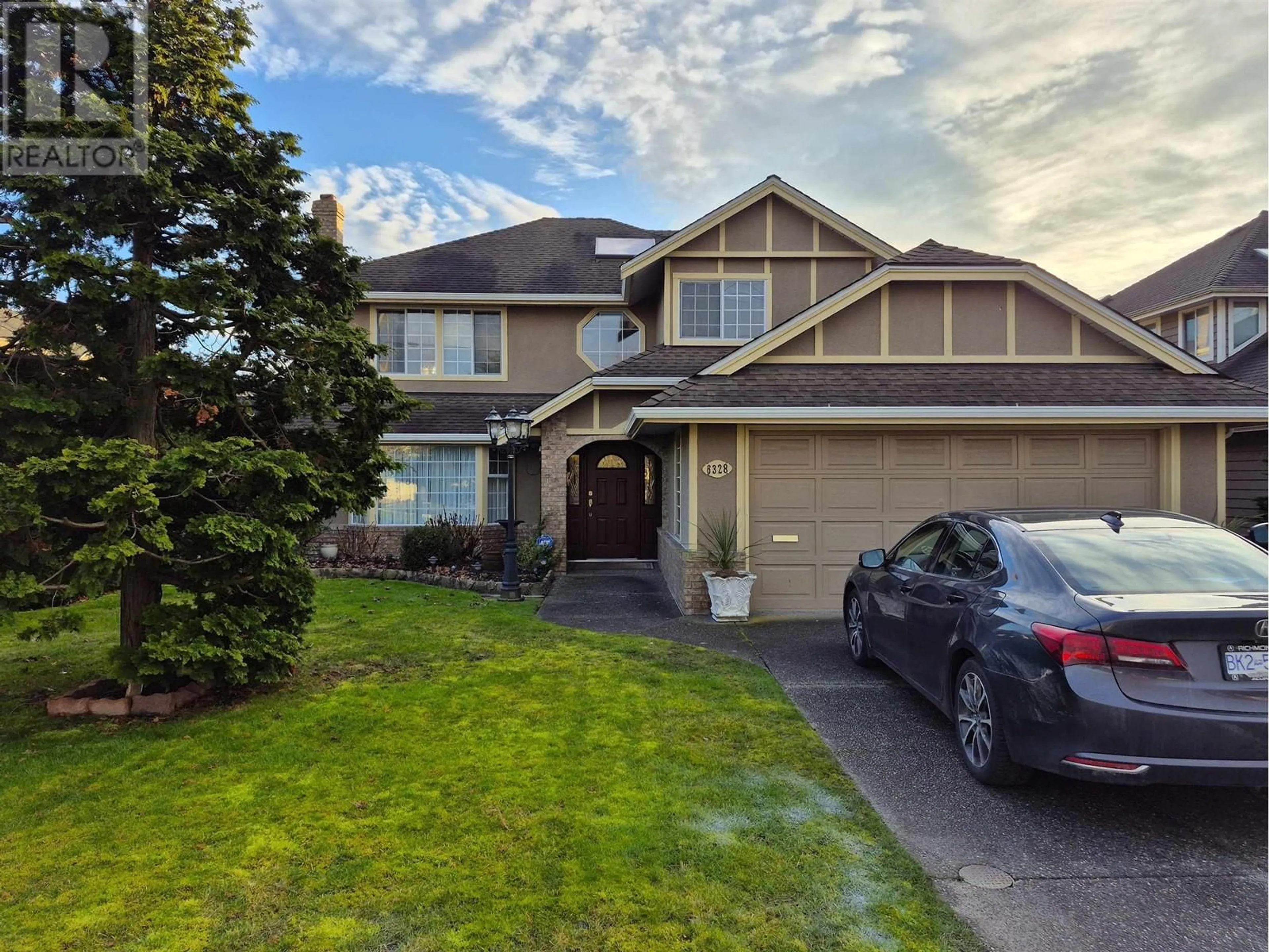 Home with vinyl exterior material, street for 6328 BRODIE ROAD, Delta British Columbia V4K2B9