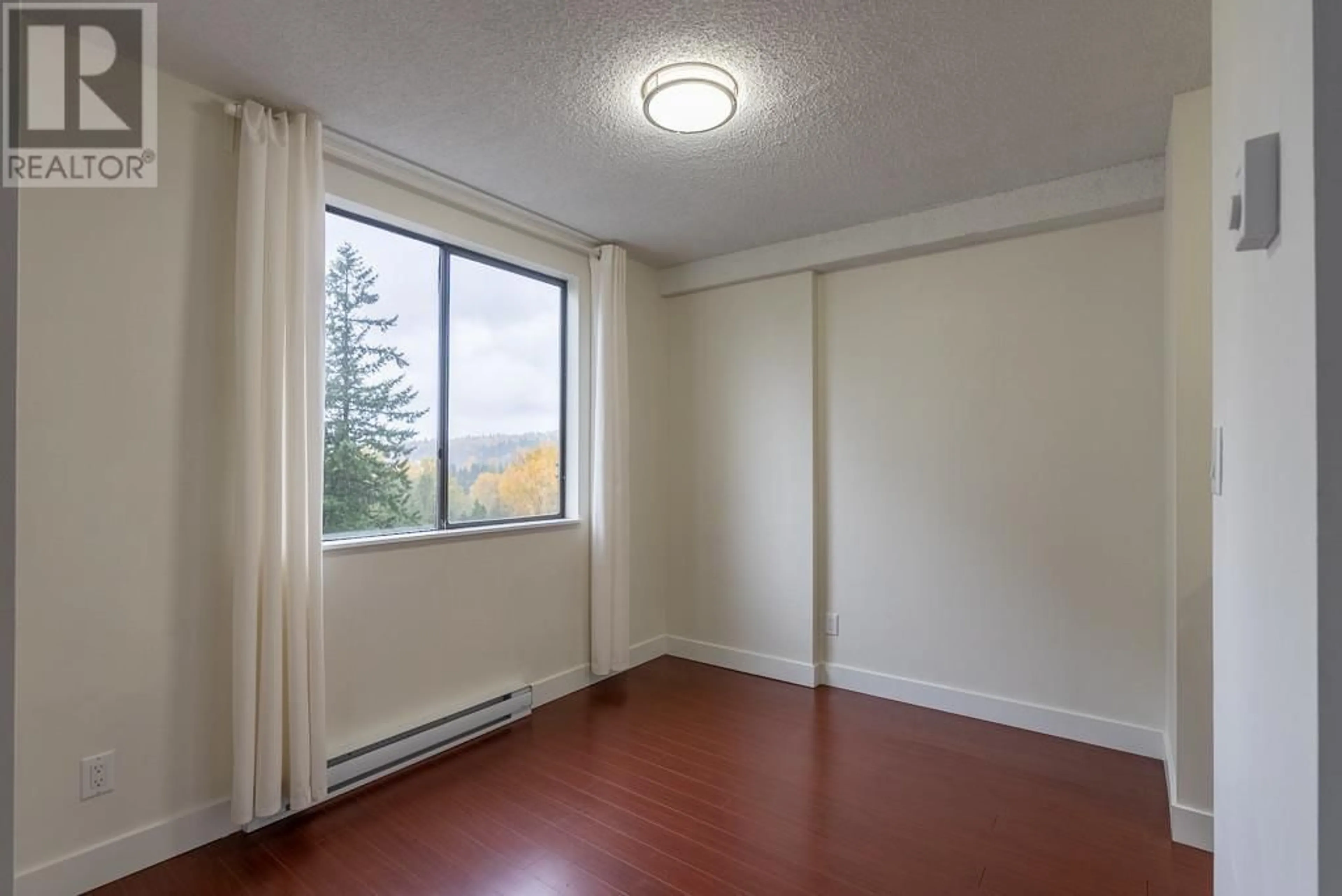 A pic of a room for 1101 9595 ERICKSON DRIVE, Burnaby British Columbia V3J7N9