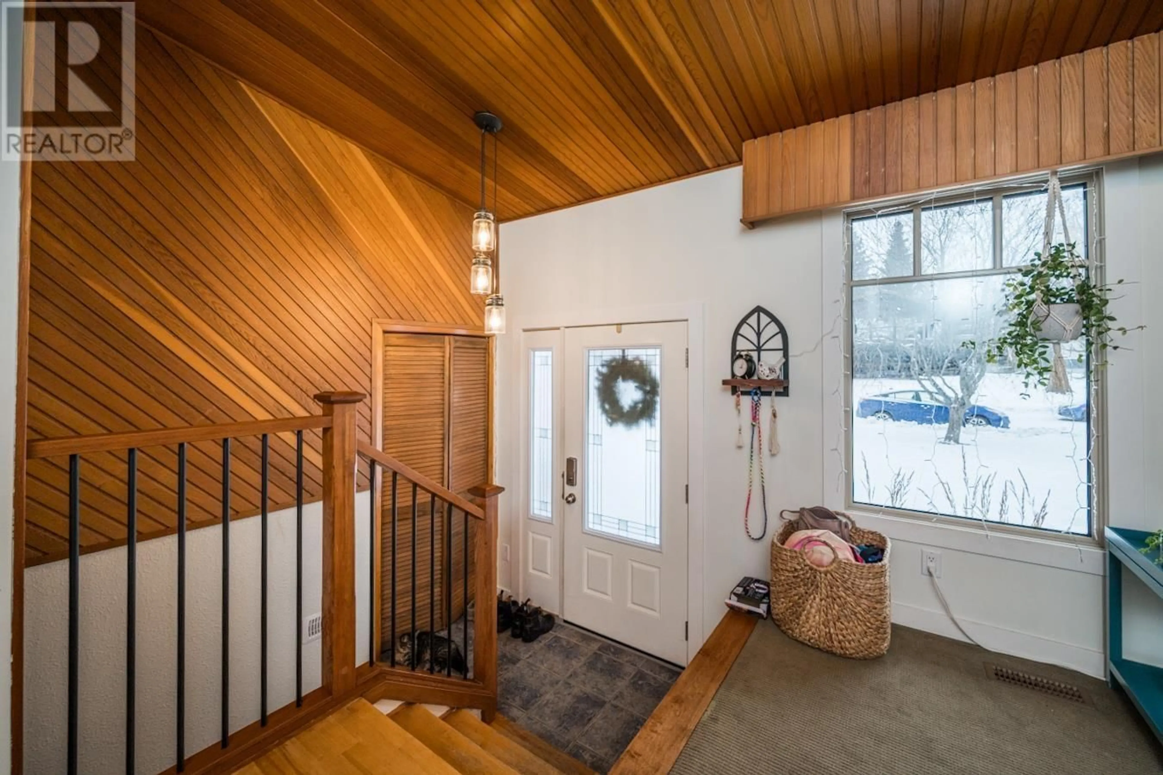 Indoor foyer for 7732 ST MATHEW PLACE, Prince George British Columbia V2N4B9