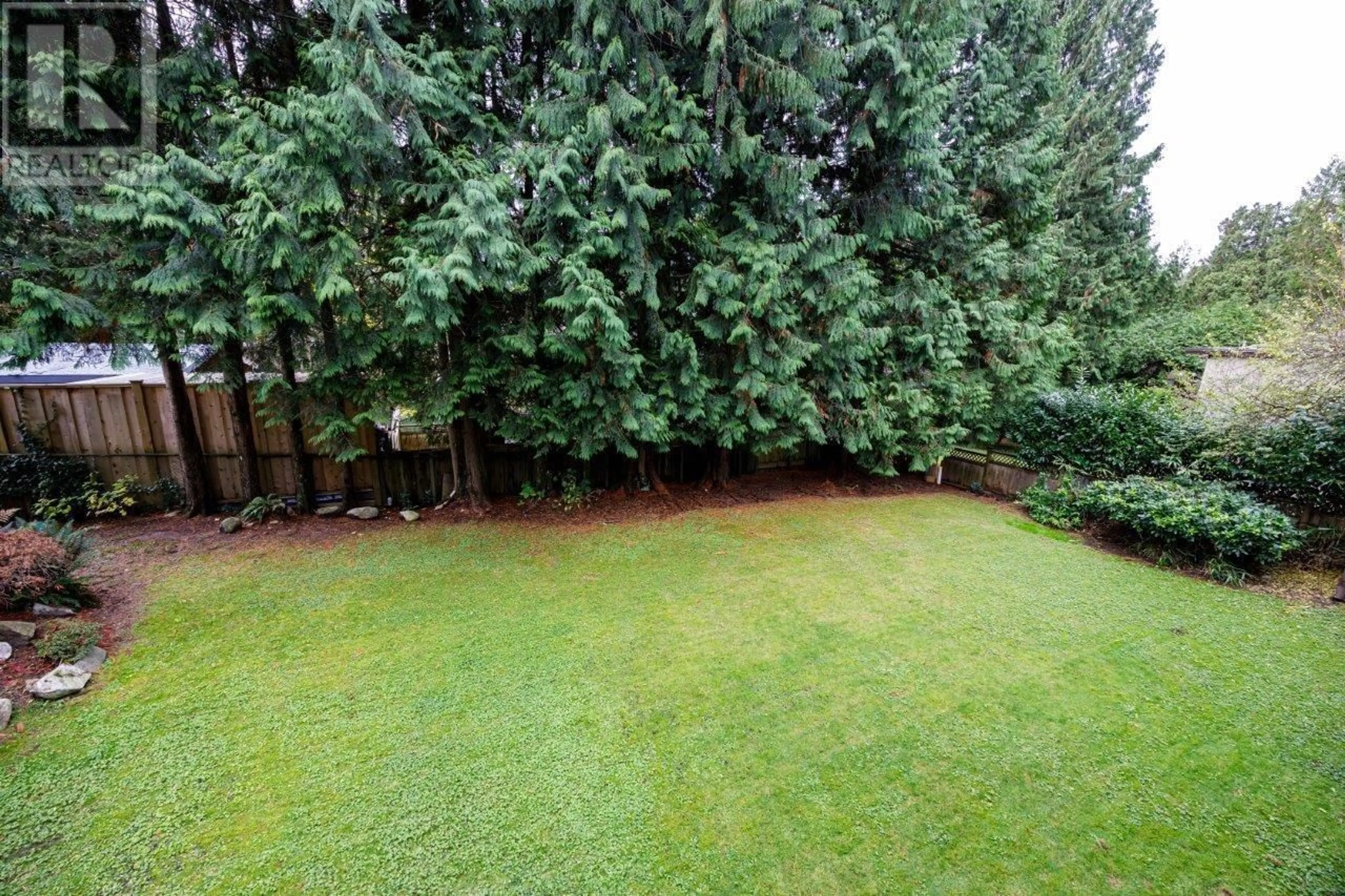 A pic from outside/outdoor area/front of a property/back of a property/a pic from drone, forest/trees view for 1525 COLEMAN STREET, North Vancouver British Columbia V7K1W4