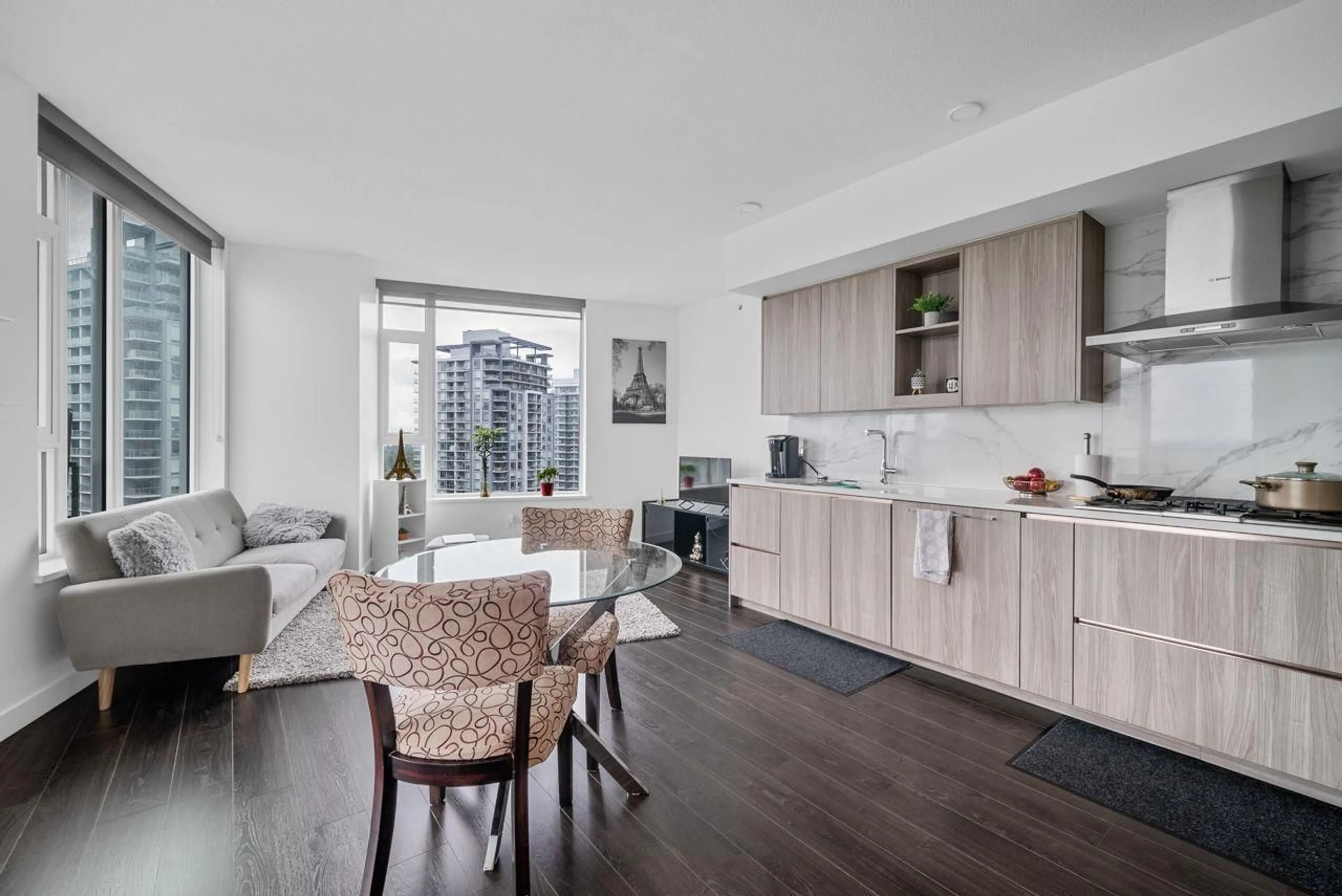 Open concept kitchen, wood/laminate floor for 3004 - 9887 WHALLEY, Surrey British Columbia V3T0P4