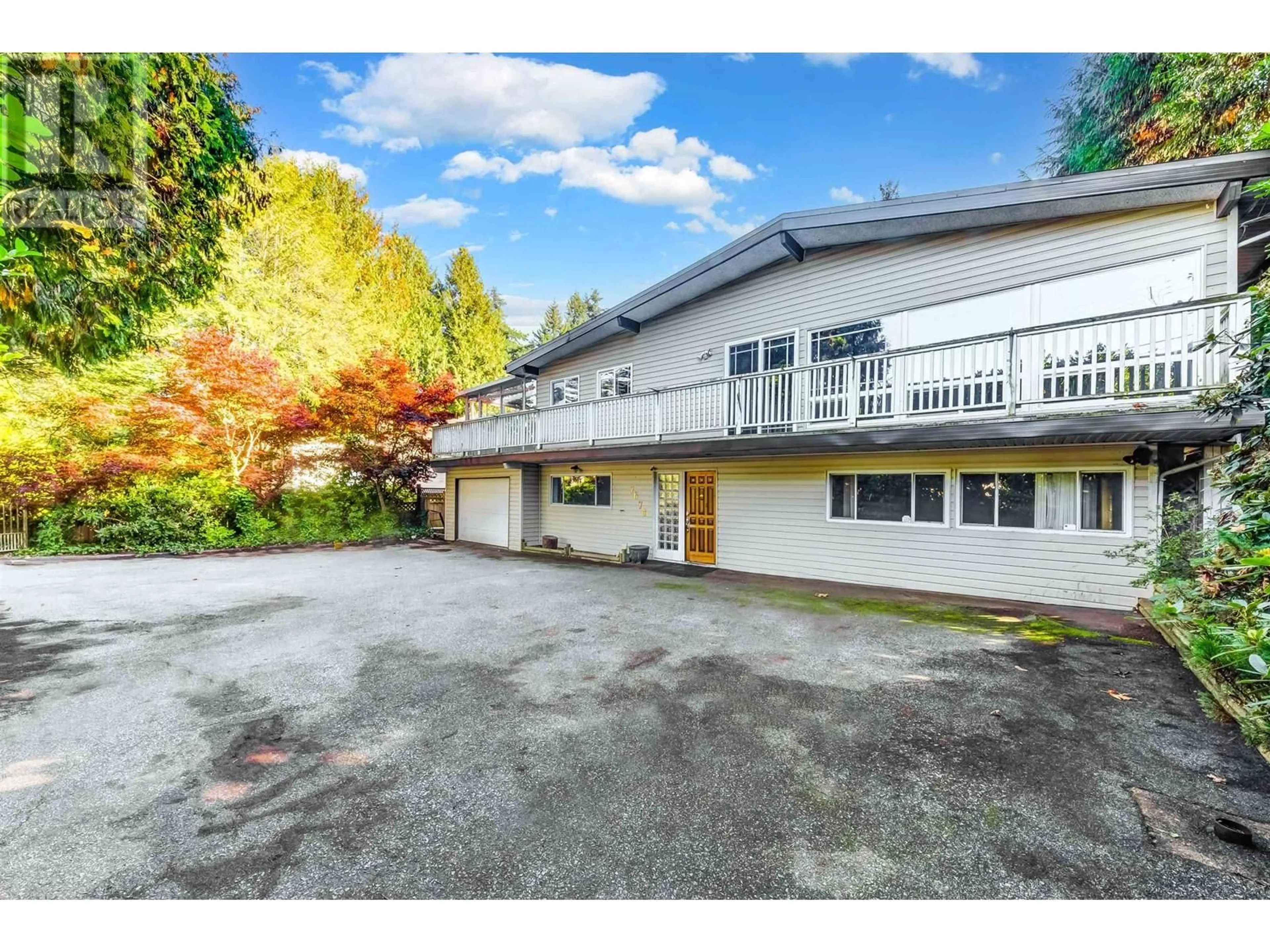 A pic from outside/outdoor area/front of a property/back of a property/a pic from drone, unknown for 7674 BURRIS STREET, Burnaby British Columbia V5E1Z3