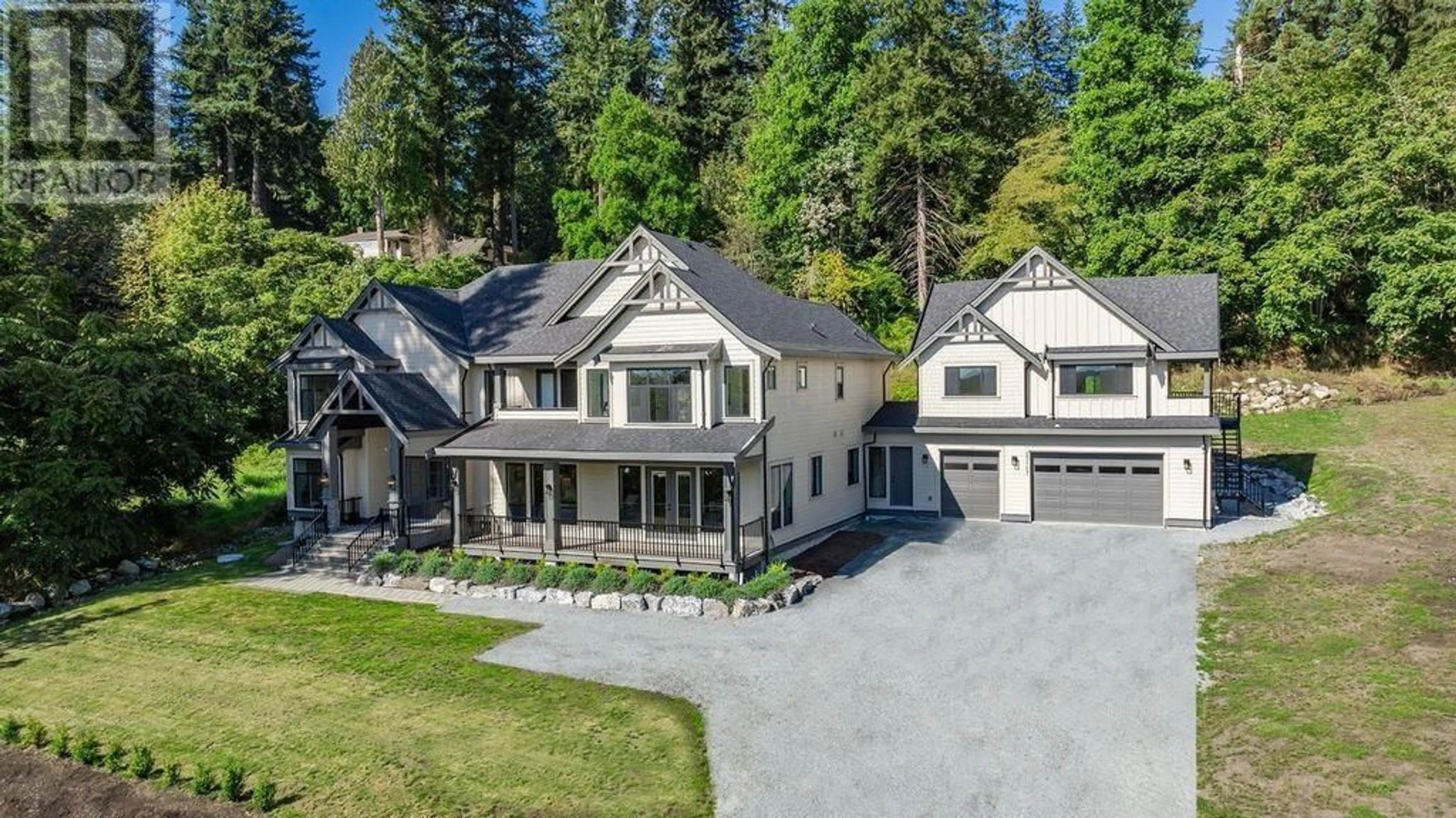 A pic from outside/outdoor area/front of a property/back of a property/a pic from drone, mountain view for 27107 RIVER ROAD, Maple Ridge British Columbia V2W1M4