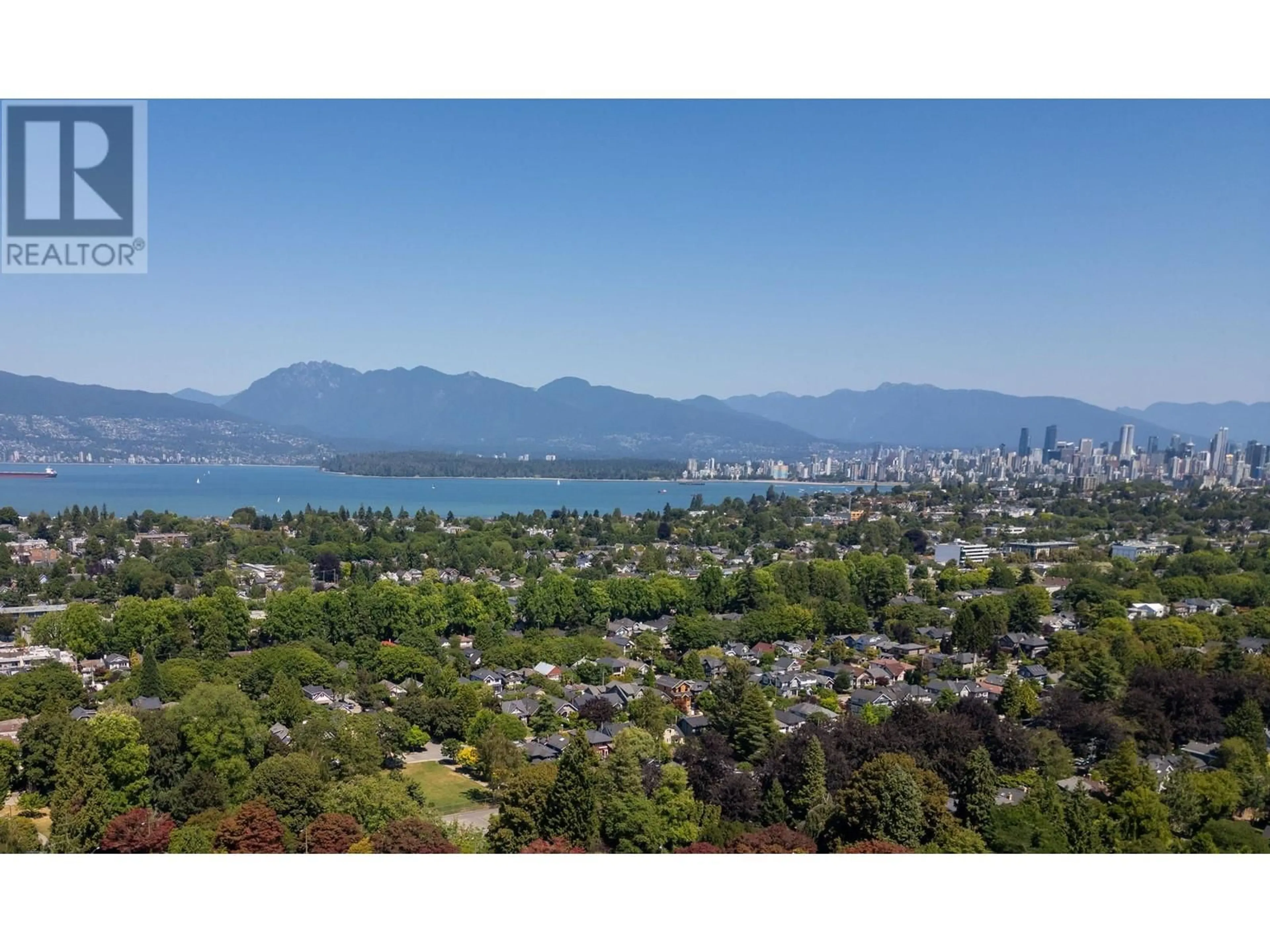 A pic from outside/outdoor area/front of a property/back of a property/a pic from drone, water/lake/river/ocean view for 3635 14TH AVENUE, Vancouver British Columbia V6R2W6