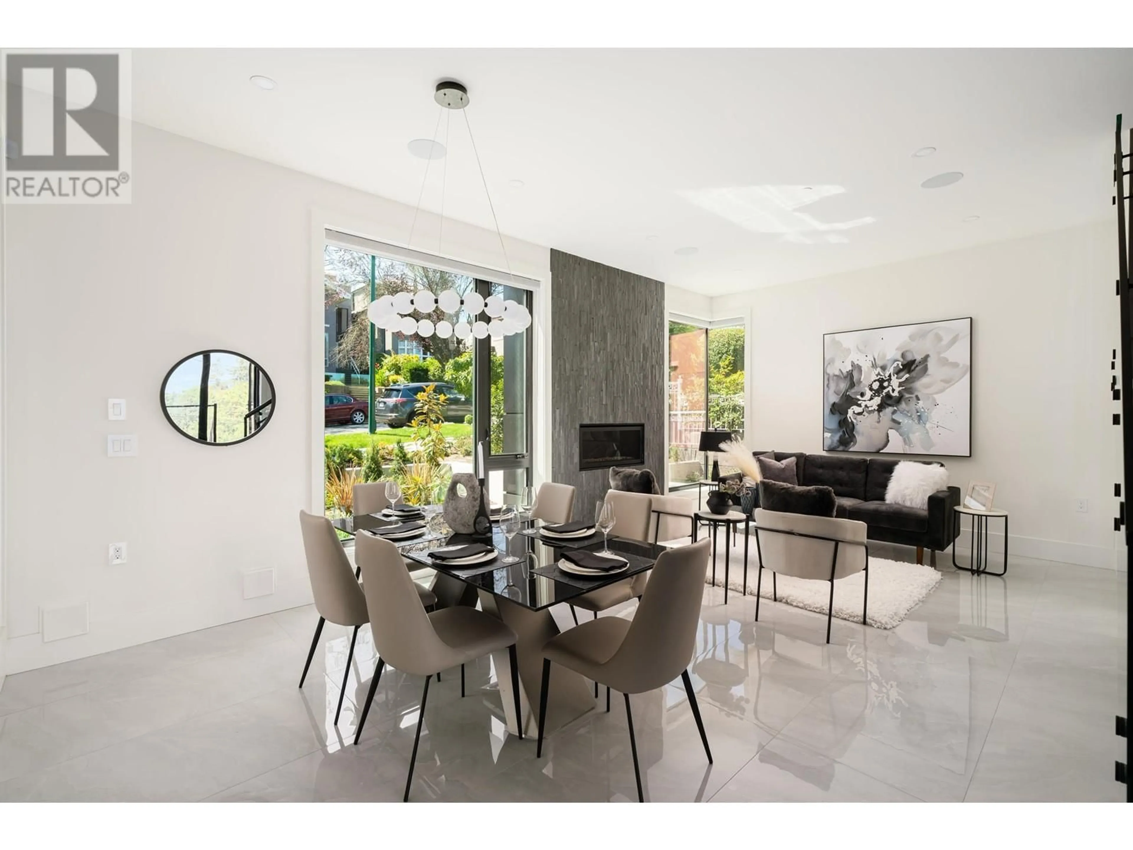 Dining room, ceramic/tile floor for 3635 W 14TH AVENUE, Vancouver British Columbia V6R2W6