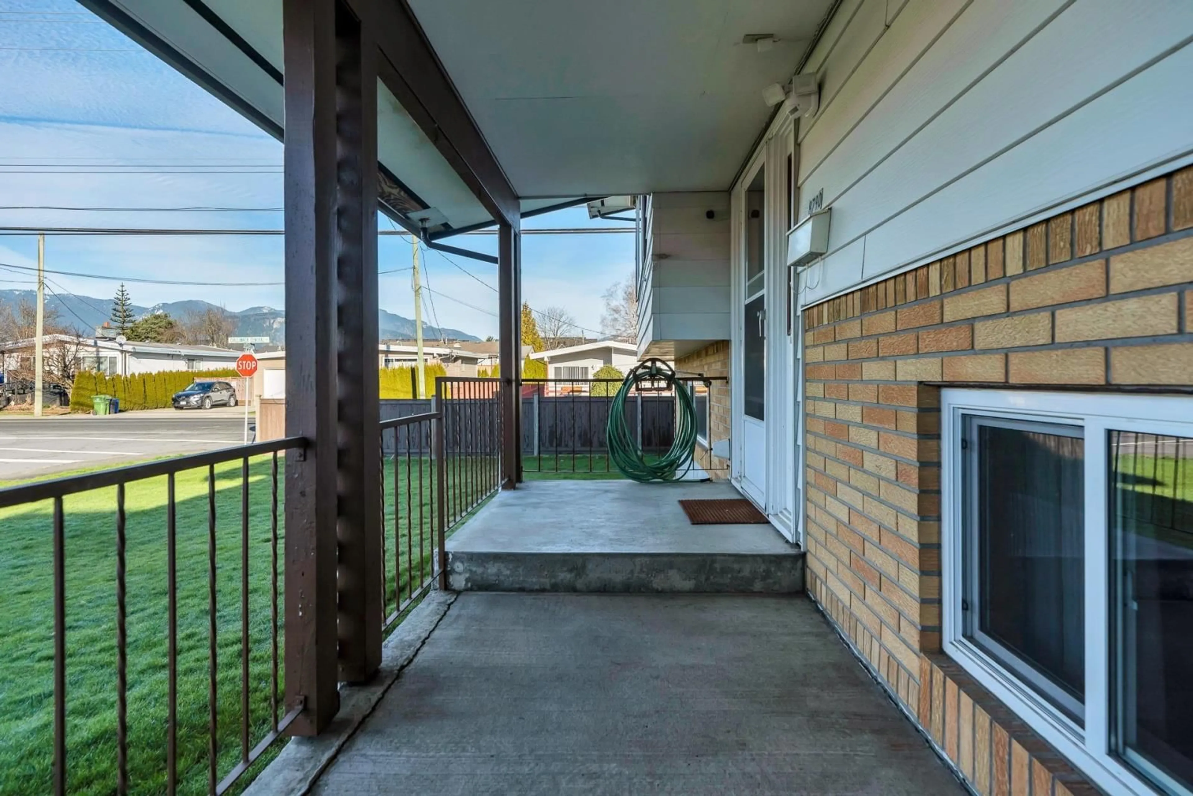 Patio, unknown for 8790 PEARSON STREET|Chilliwack Proper So, Chilliwack British Columbia V2P5R8