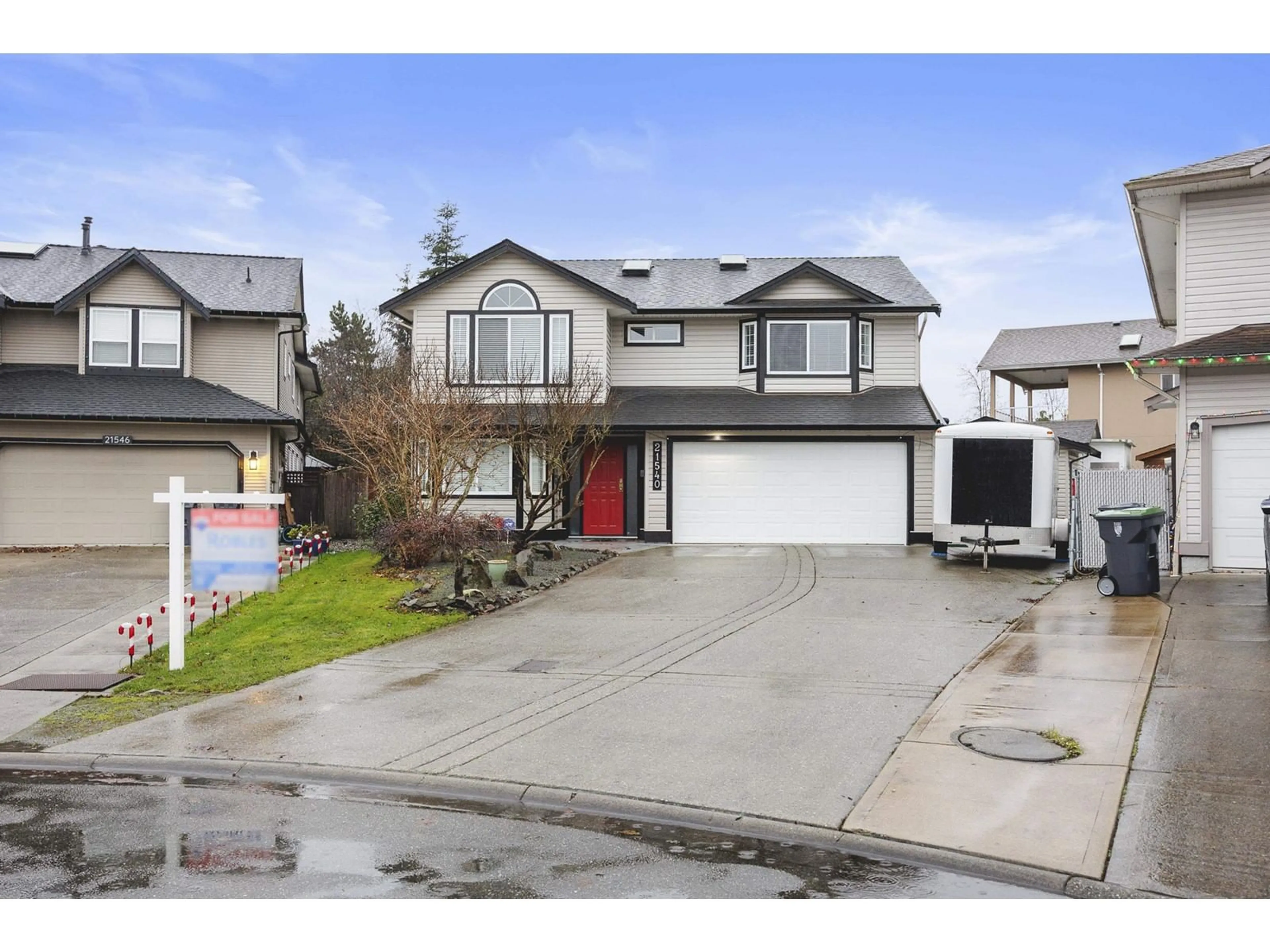 Home with vinyl exterior material, street for 21540 50A AVENUE, Langley British Columbia V3A8W4