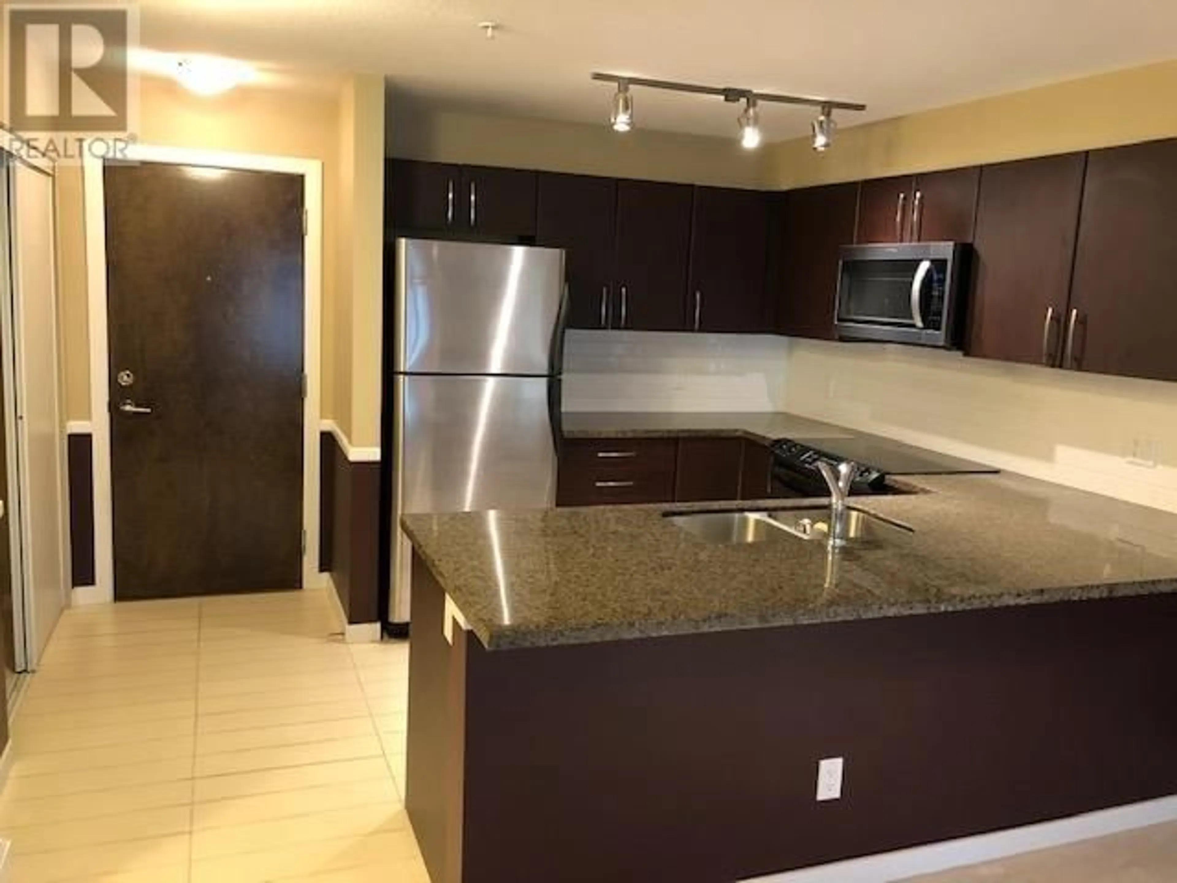 Standard kitchen, unknown for 205 7337 MACPHERSON AVENUE, Burnaby British Columbia V5J0A9