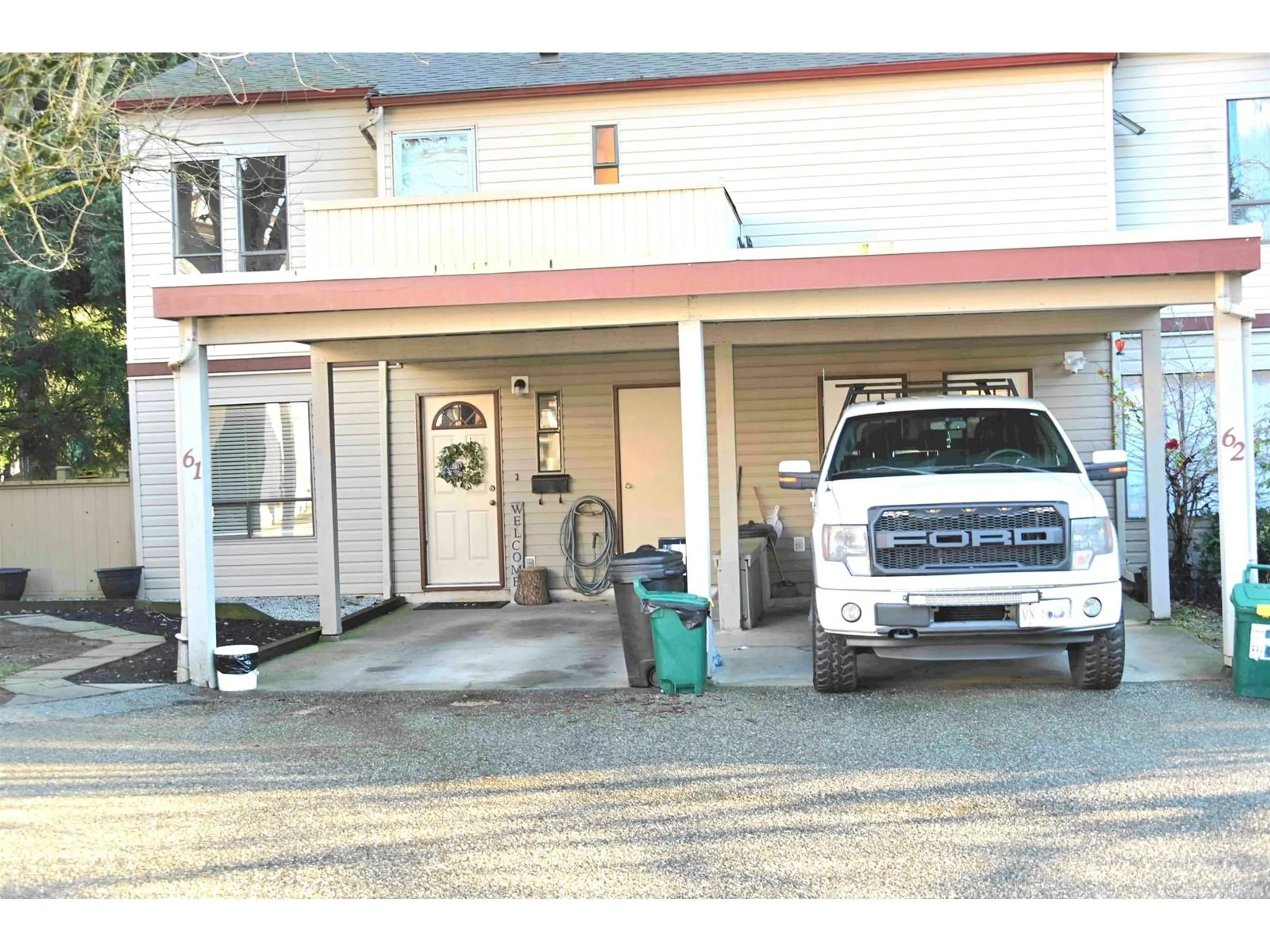 Indoor garage for 62 32310 MOUAT DRIVE, Abbotsford British Columbia V2T4J1