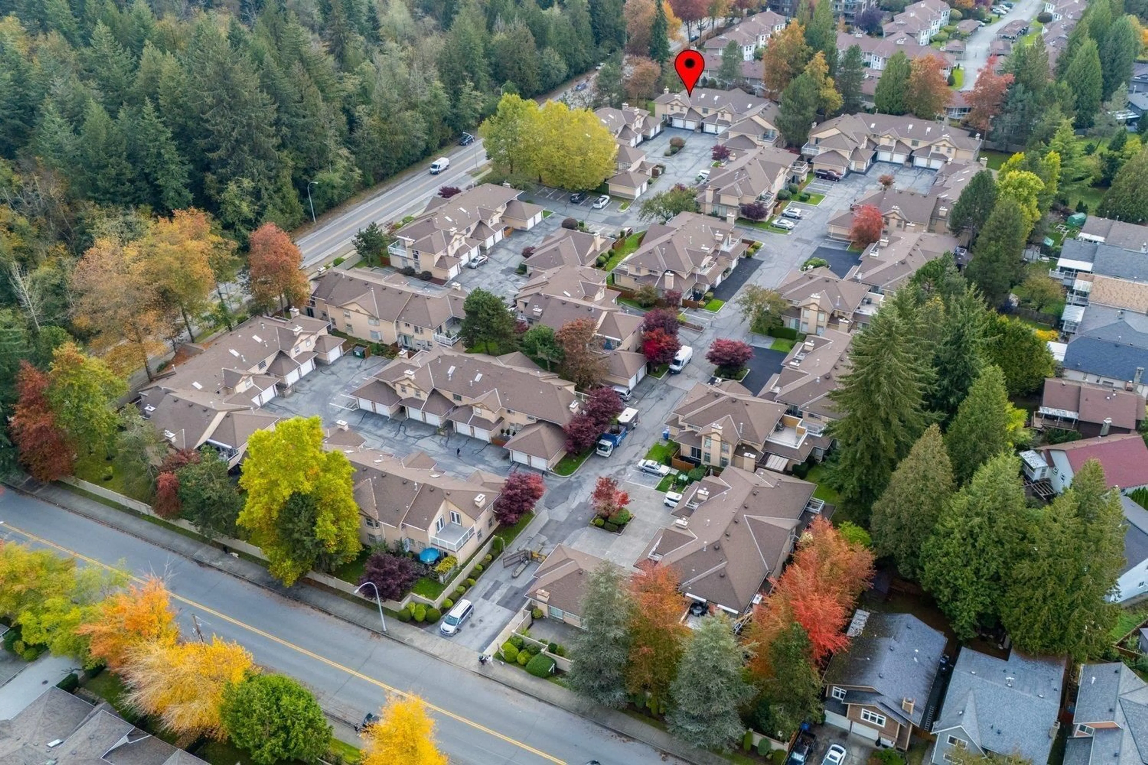 A pic from outside/outdoor area/front of a property/back of a property/a pic from drone, street for 223 14861 98 AVENUE, Surrey British Columbia V3R0A2