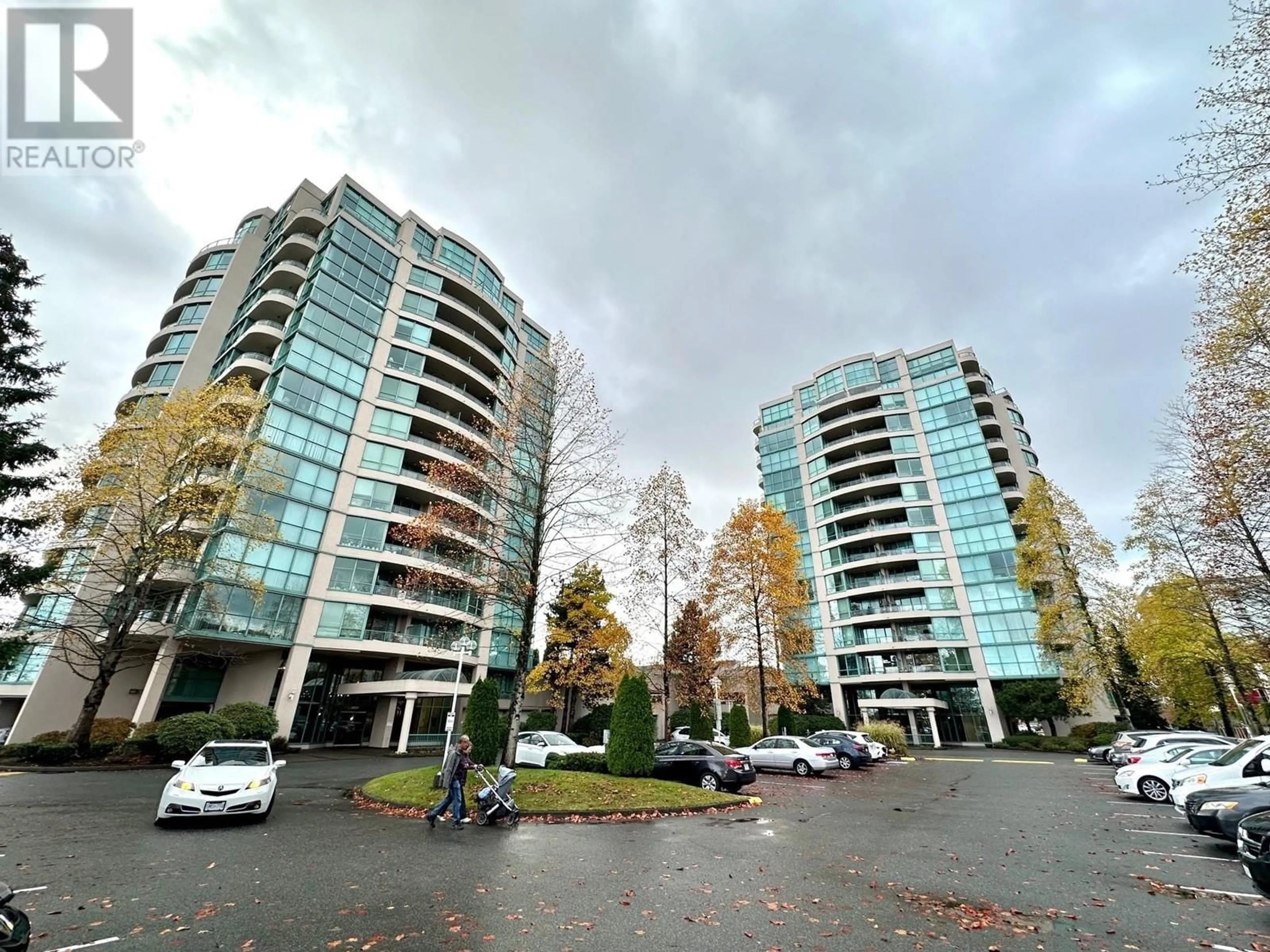 A pic from outside/outdoor area/front of a property/back of a property/a pic from drone, unknown for 605 - 8871 LANSDOWNE ROAD, Richmond British Columbia V6X3X8
