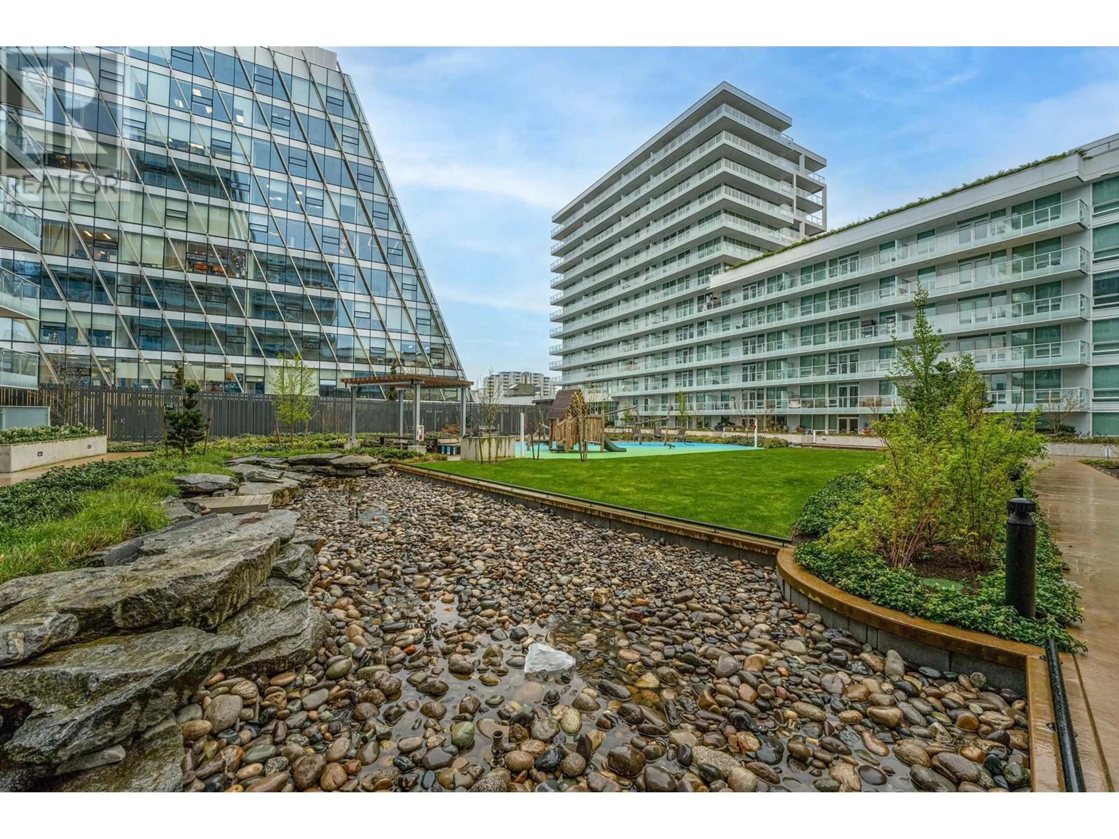 Patio, water/lake/river/ocean view for 1306 - 6328 NO. 3 ROAD, Richmond British Columbia V6Y0L6