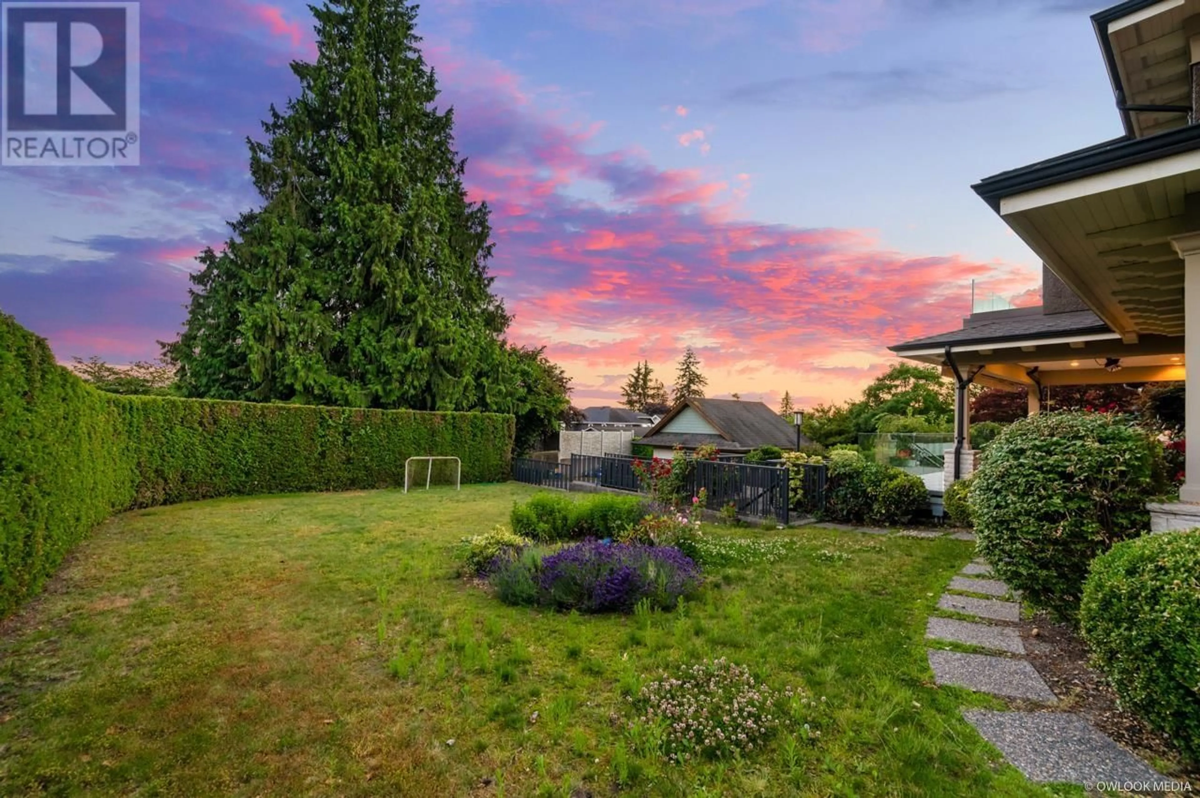 Patio, water/lake/river/ocean view for 1208 HAYWOOD AVENUE, West Vancouver British Columbia V7T1V1