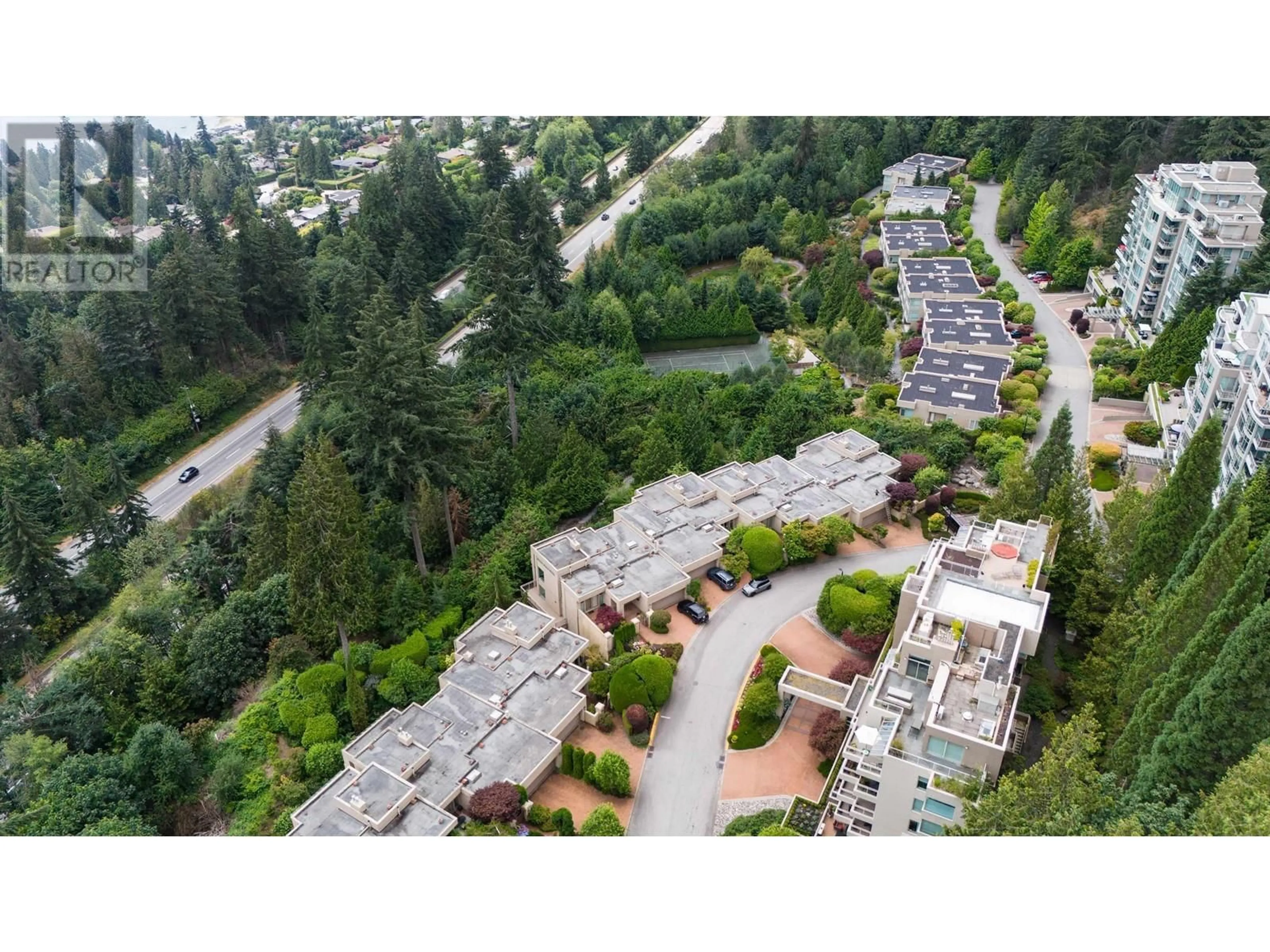 A pic from outside/outdoor area/front of a property/back of a property/a pic from drone, mountain view for 3070 DEER RIDGE CLOSE, West Vancouver British Columbia V7S4W1