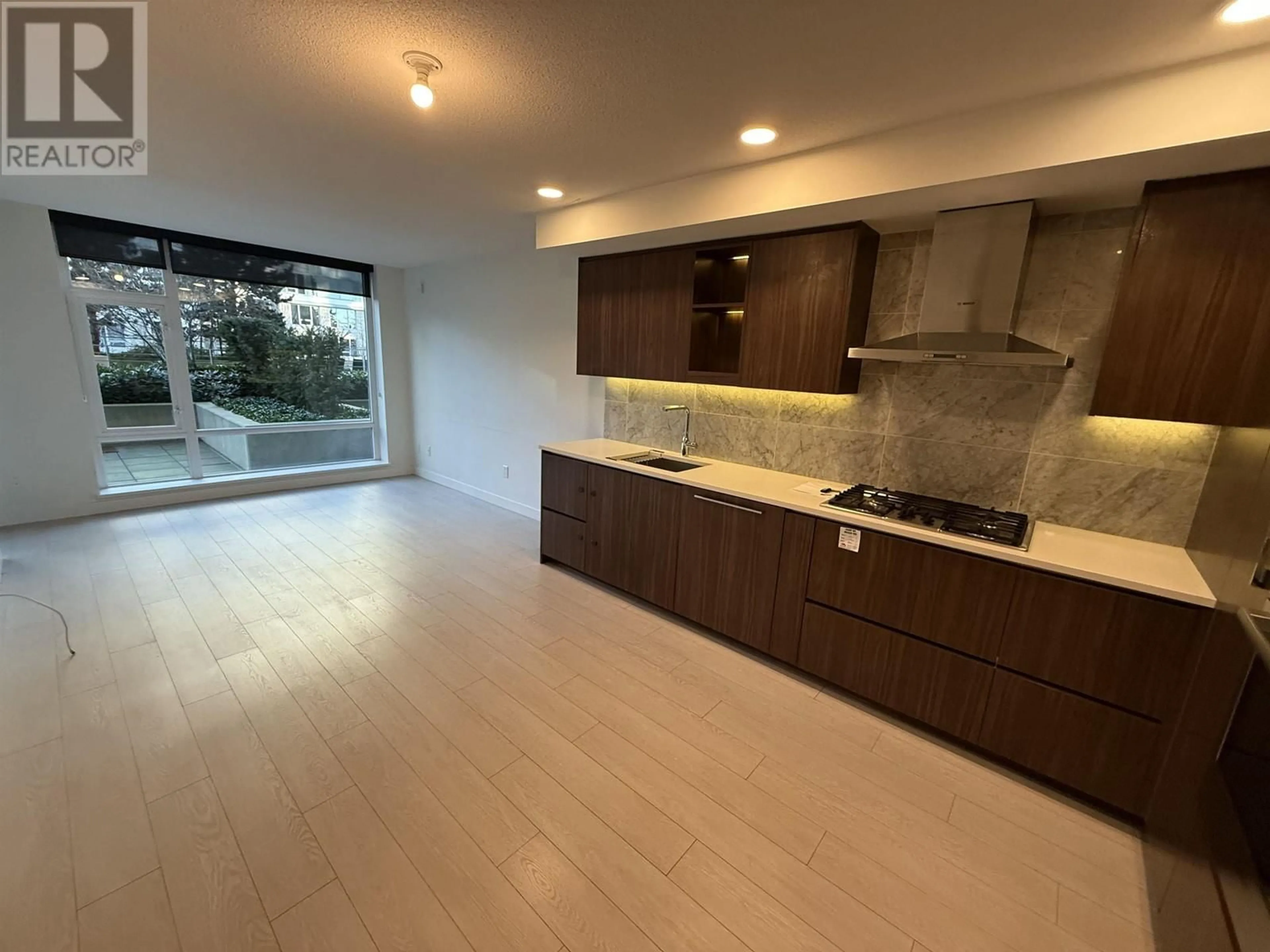 Open concept kitchen, unknown for 307 8800 HAZELBRIDGE WAY, Richmond British Columbia V6X0S3