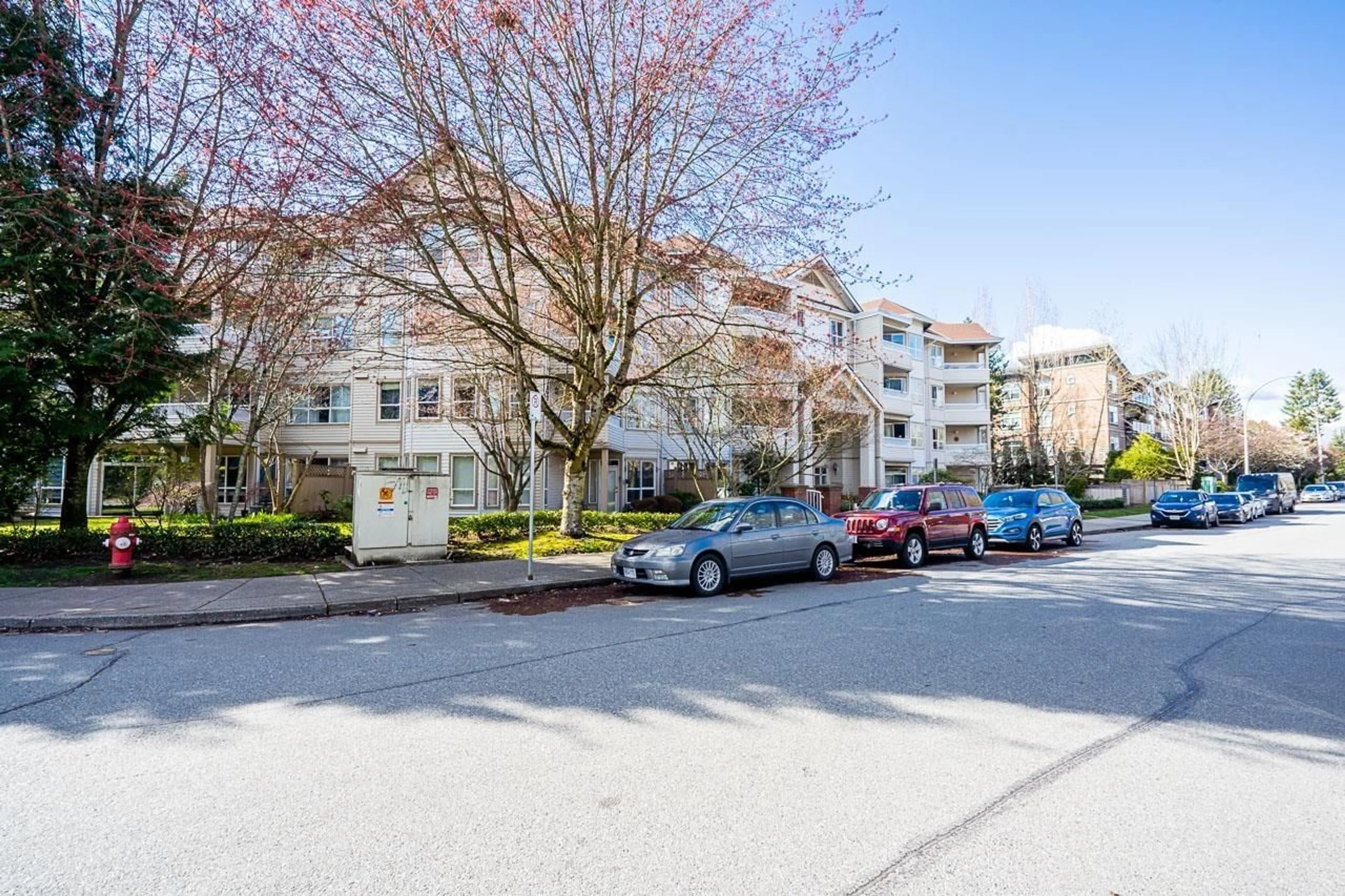 Unknown for 406 8139 121A STREET, Surrey British Columbia V3W0Z2