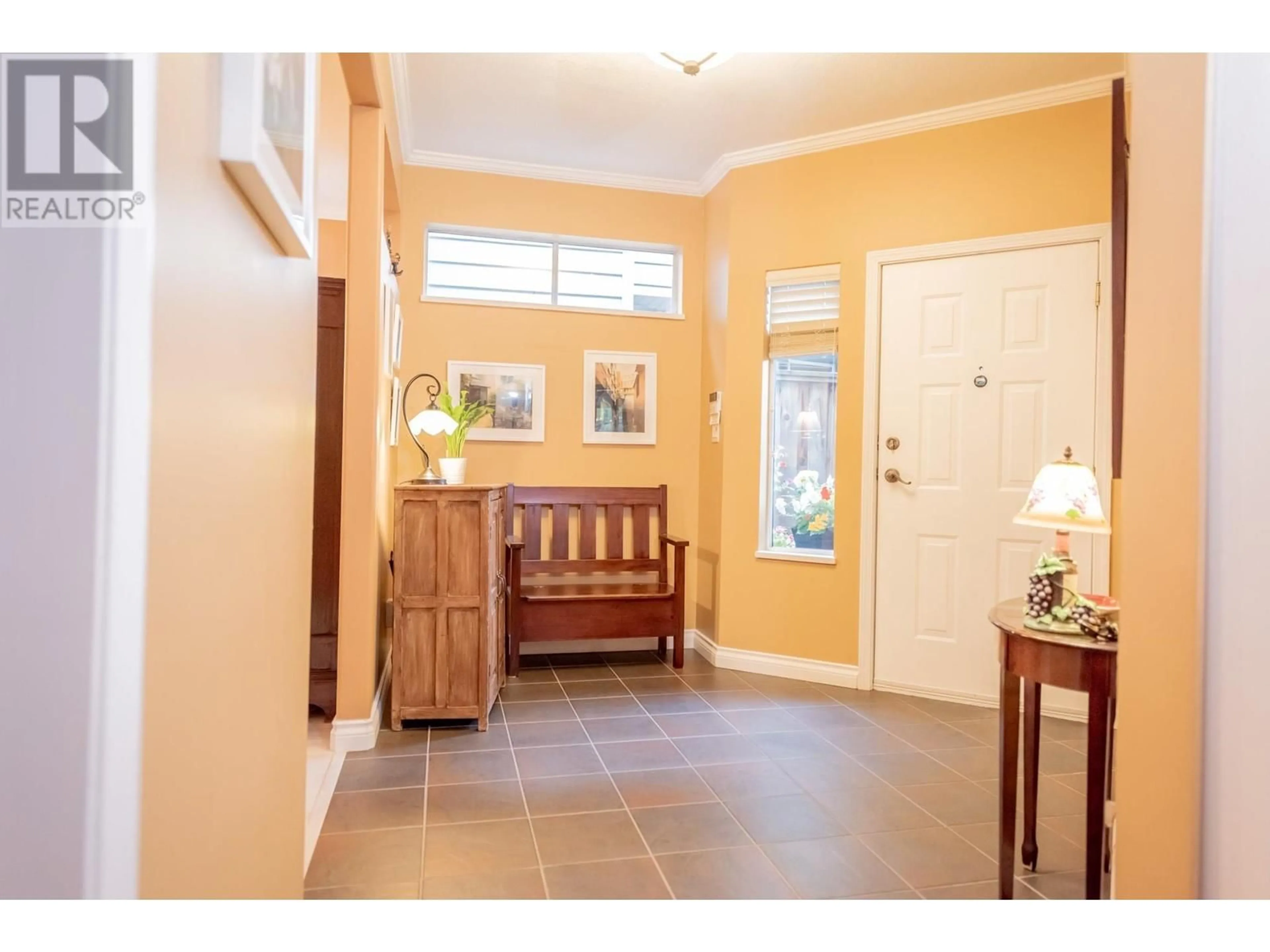 Indoor entryway for 10 7695 ST. ALBANS ROAD, Richmond British Columbia V6Y3W8