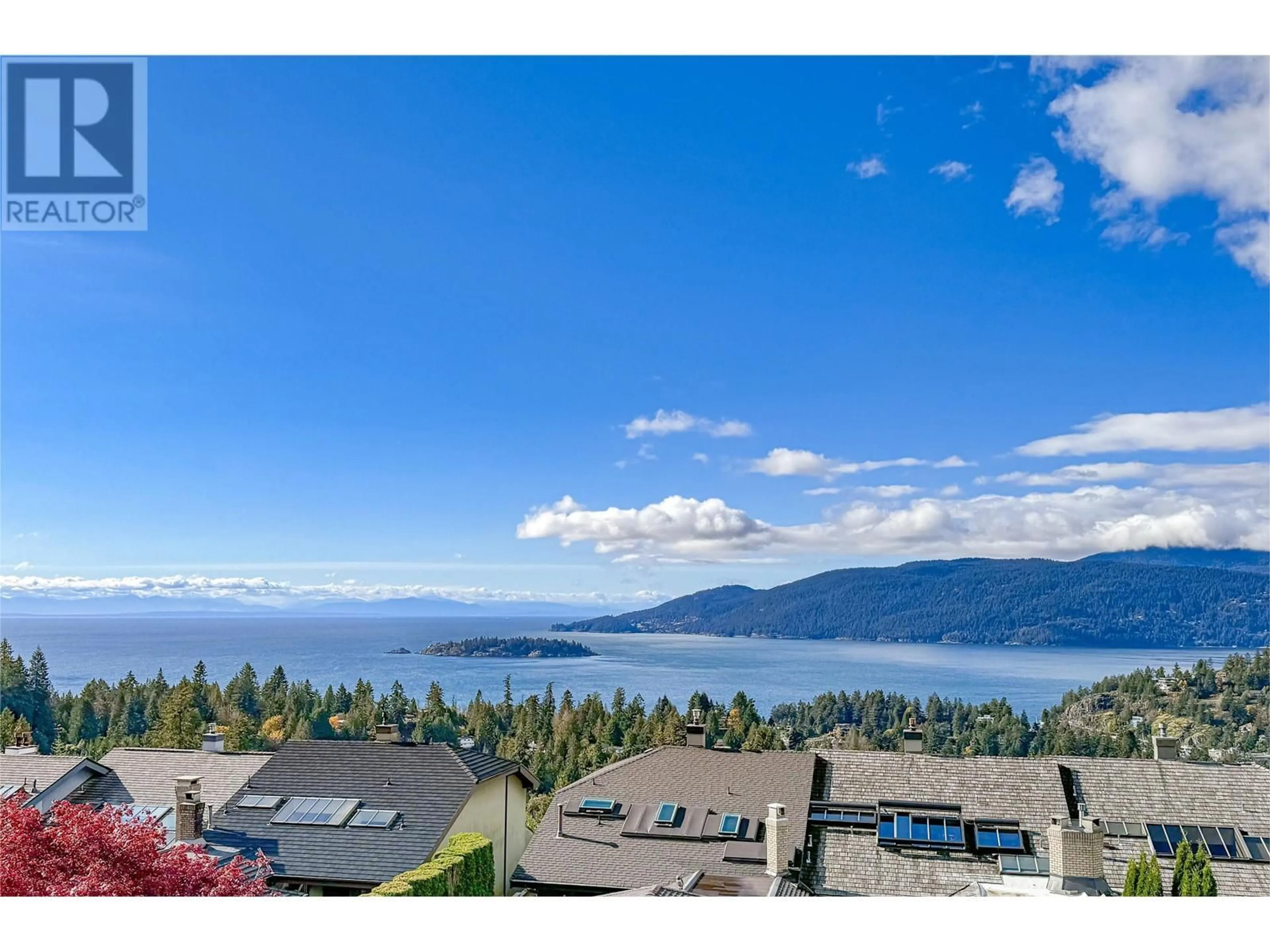 A pic from outside/outdoor area/front of a property/back of a property/a pic from drone, water/lake/river/ocean view for 5446 MEADFEILD LANE, West Vancouver British Columbia V7W3G3