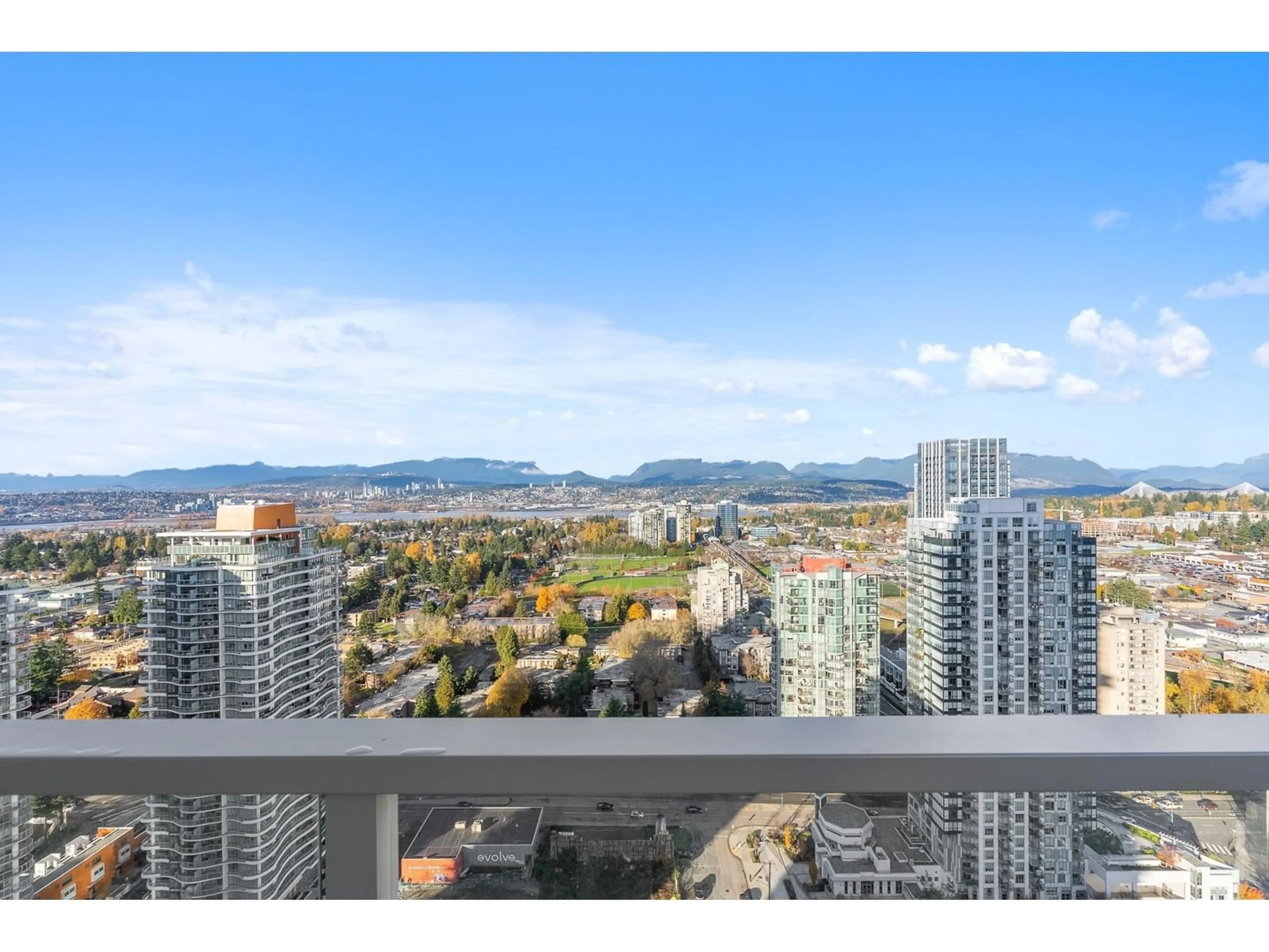 Balcony in the apartment, city buildings view from balcony for 3105 13350 CENTRAL AVENUE, Surrey British Columbia V3T0S1