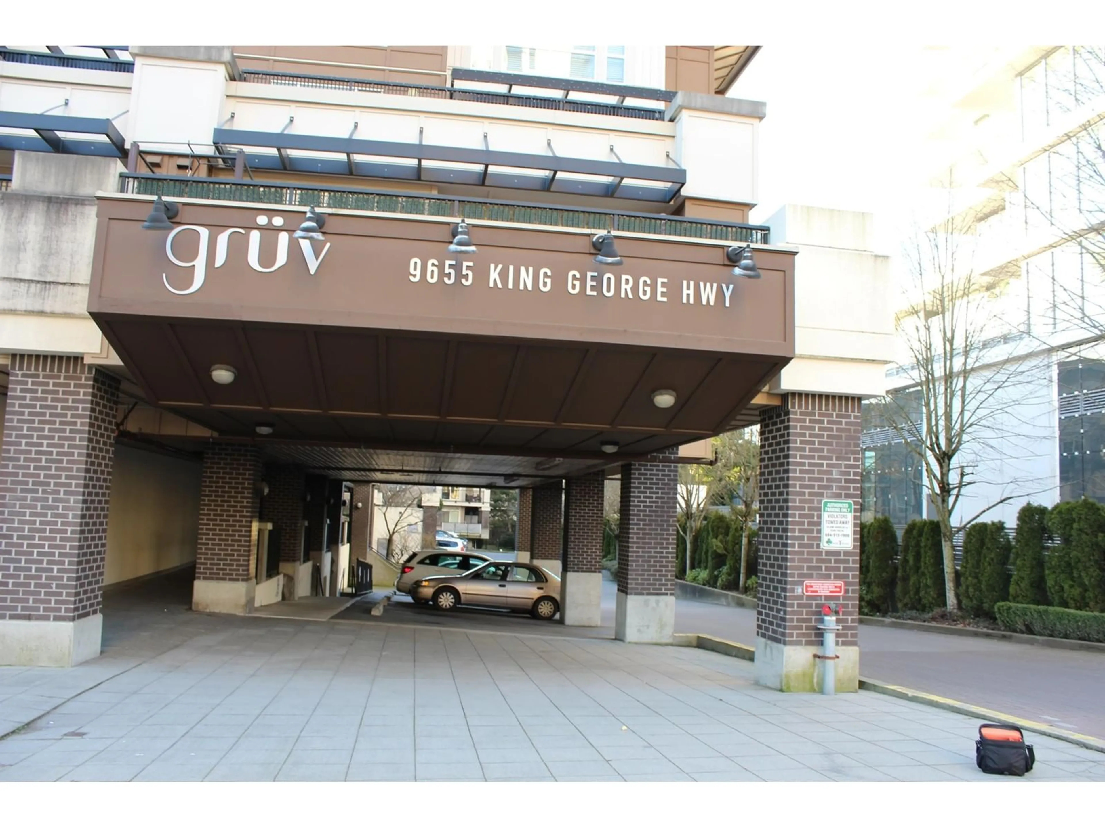 Unknown for 309 9655 KING GEORGE BOULEVARD, Surrey British Columbia V3T0C7