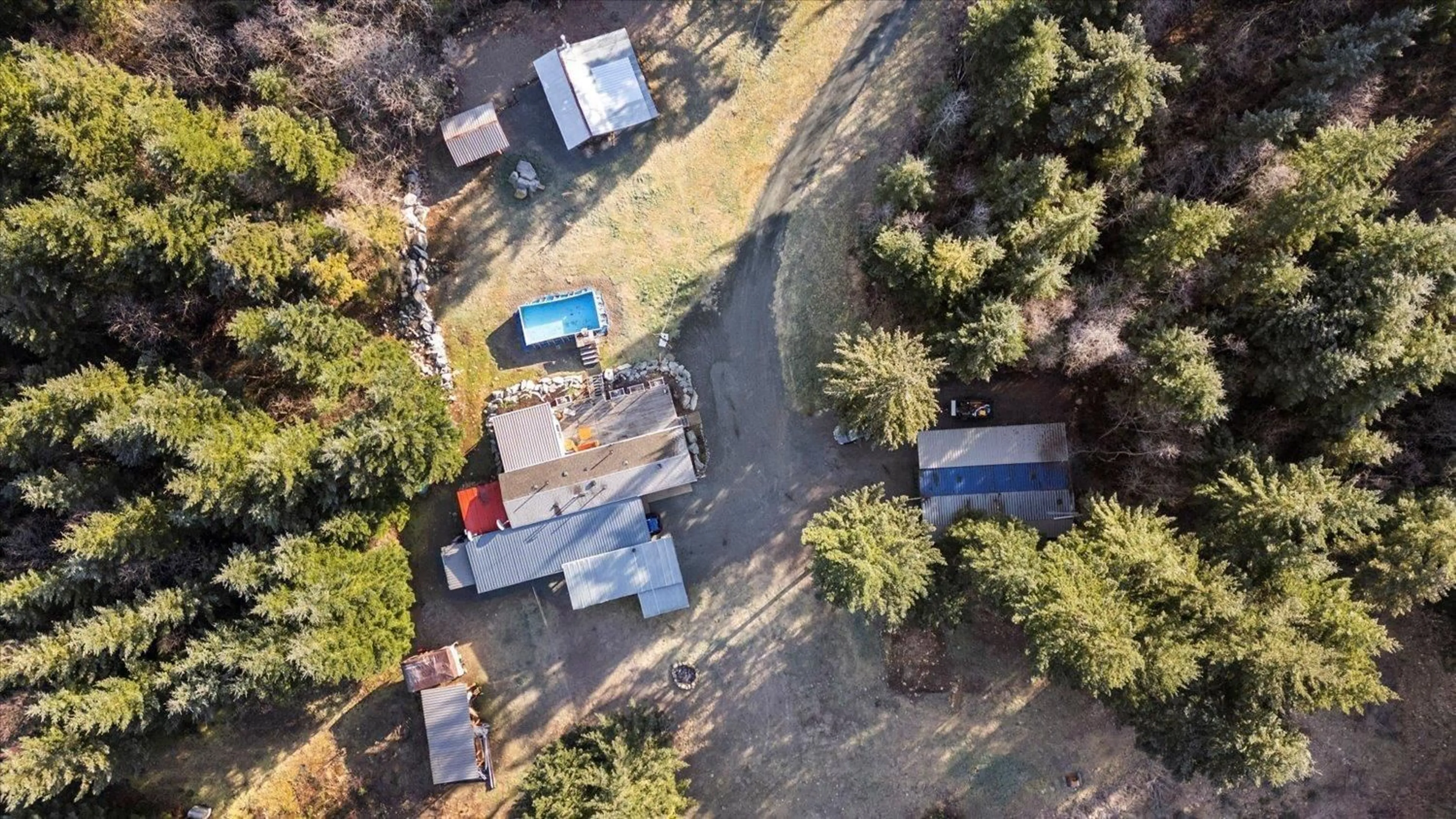 A pic from outside/outdoor area/front of a property/back of a property/a pic from drone, street for 36255 TRANS CANADA HIGHWAY|Yale “ Dogwoo, Yale British Columbia V0K2S1