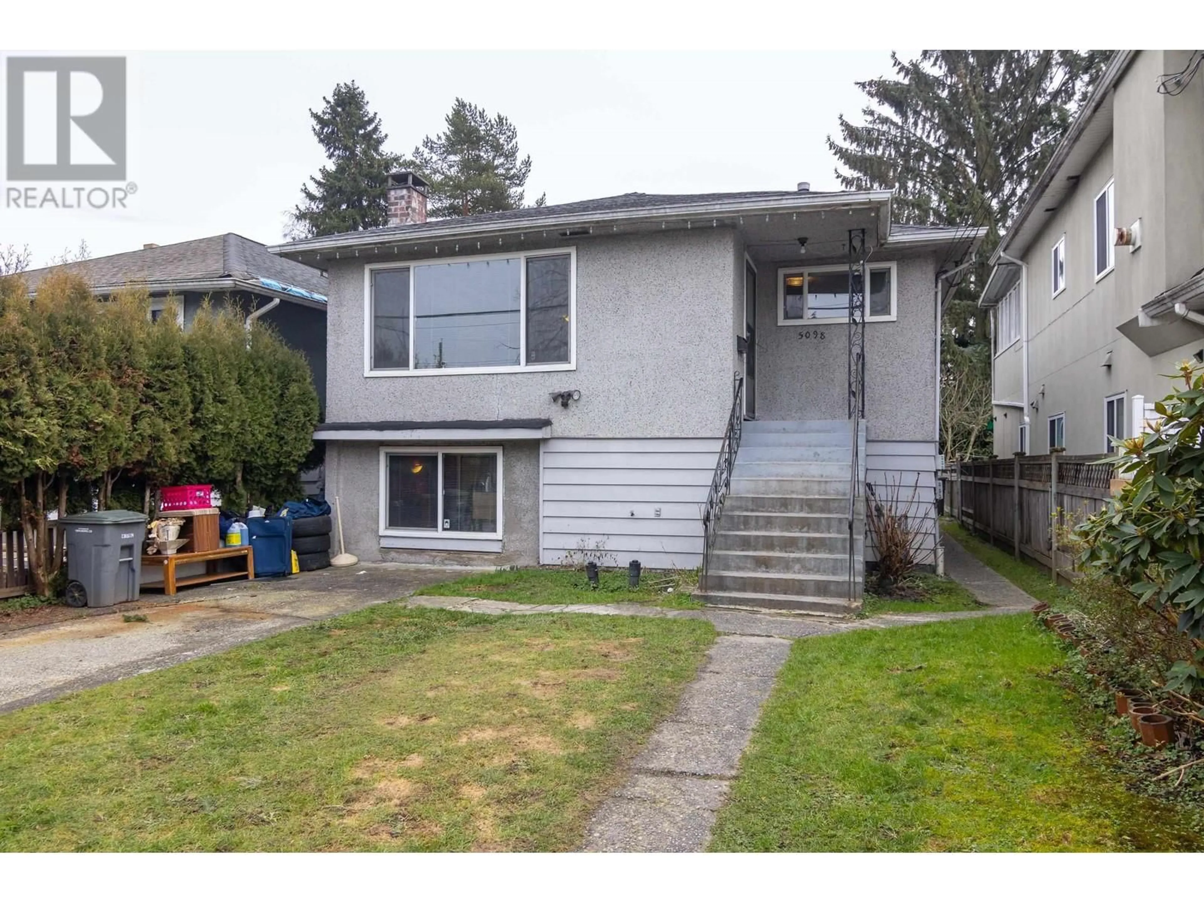 Home with vinyl exterior material, street for 5098 MOSS STREET, Vancouver British Columbia V5R3T7