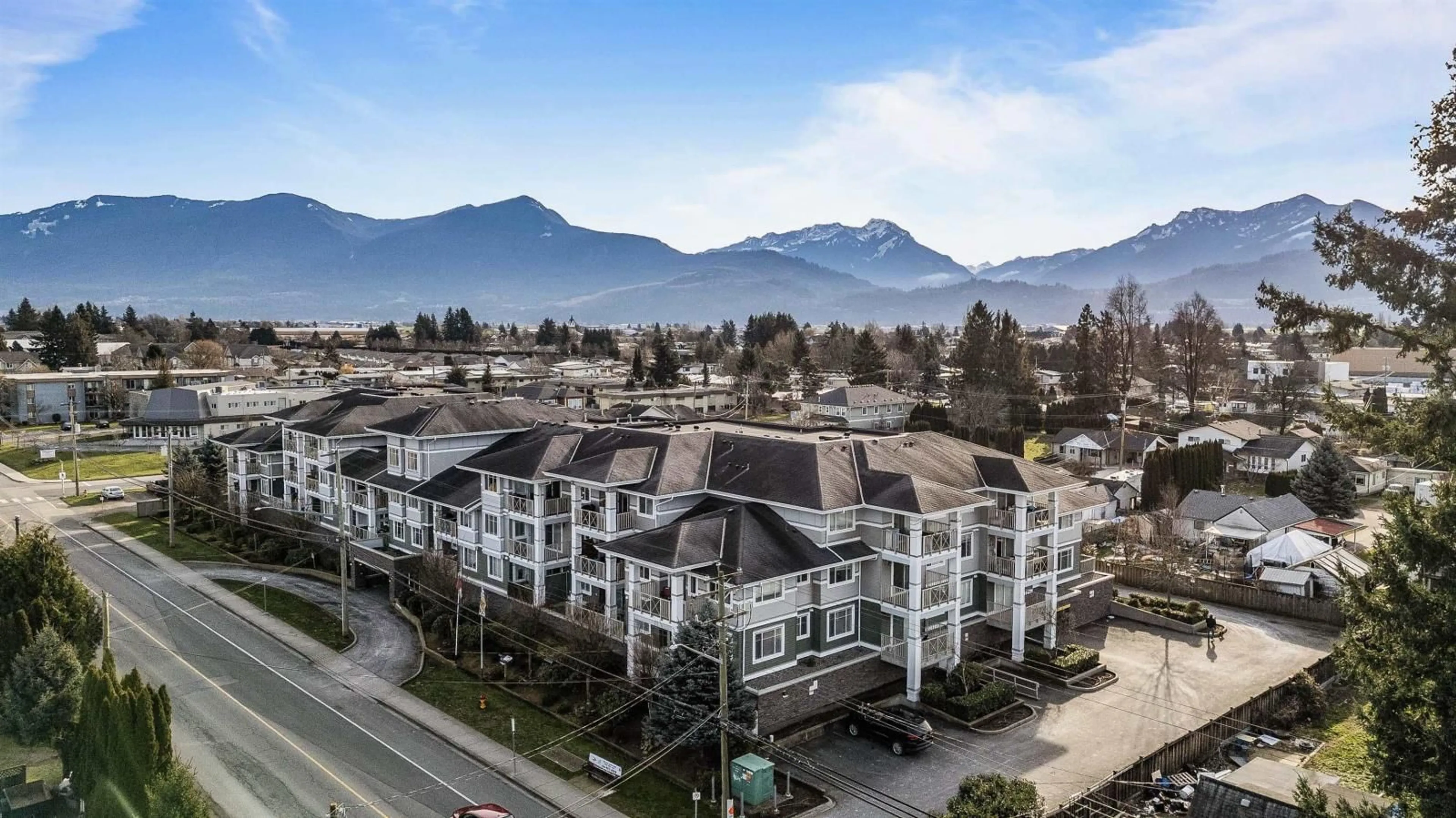 A pic from outside/outdoor area/front of a property/back of a property/a pic from drone, mountain view for 119 46262 FIRST AVENUE|Chilliwack Proper, Chilliwack British Columbia V2P0C3