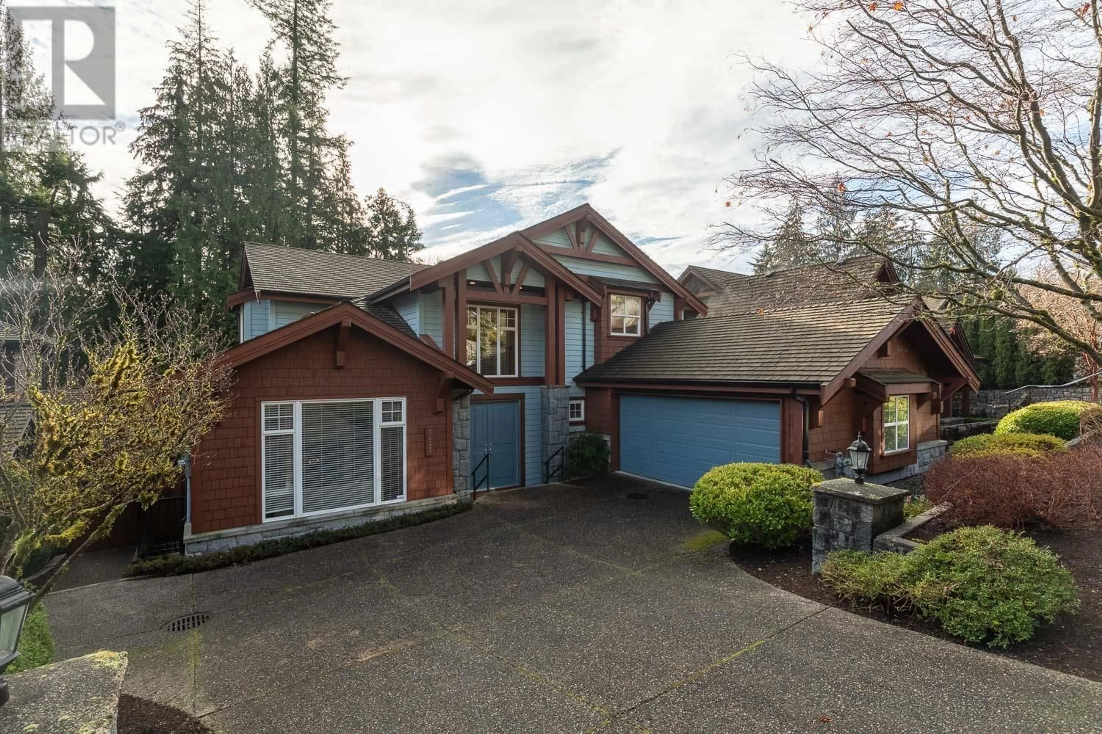 A pic from outside/outdoor area/front of a property/back of a property/a pic from drone, street for 3443 ANNE MACDONALD WAY, North Vancouver British Columbia V7G2S7